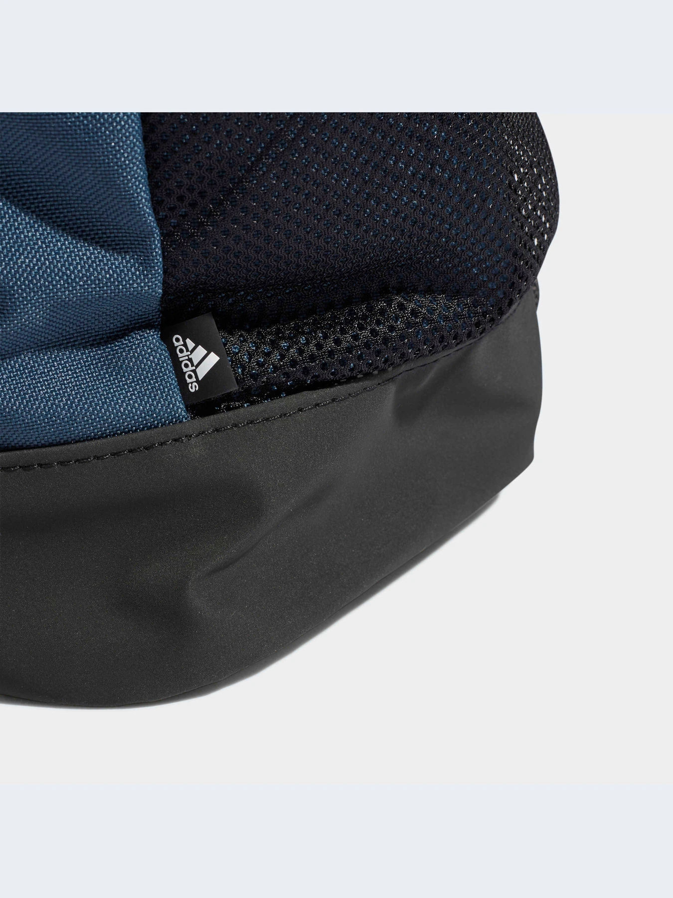 Рюкзаки Adidas модель GN2015-KZ Рюкзаки Adidas модель GN2015-KZ Фото