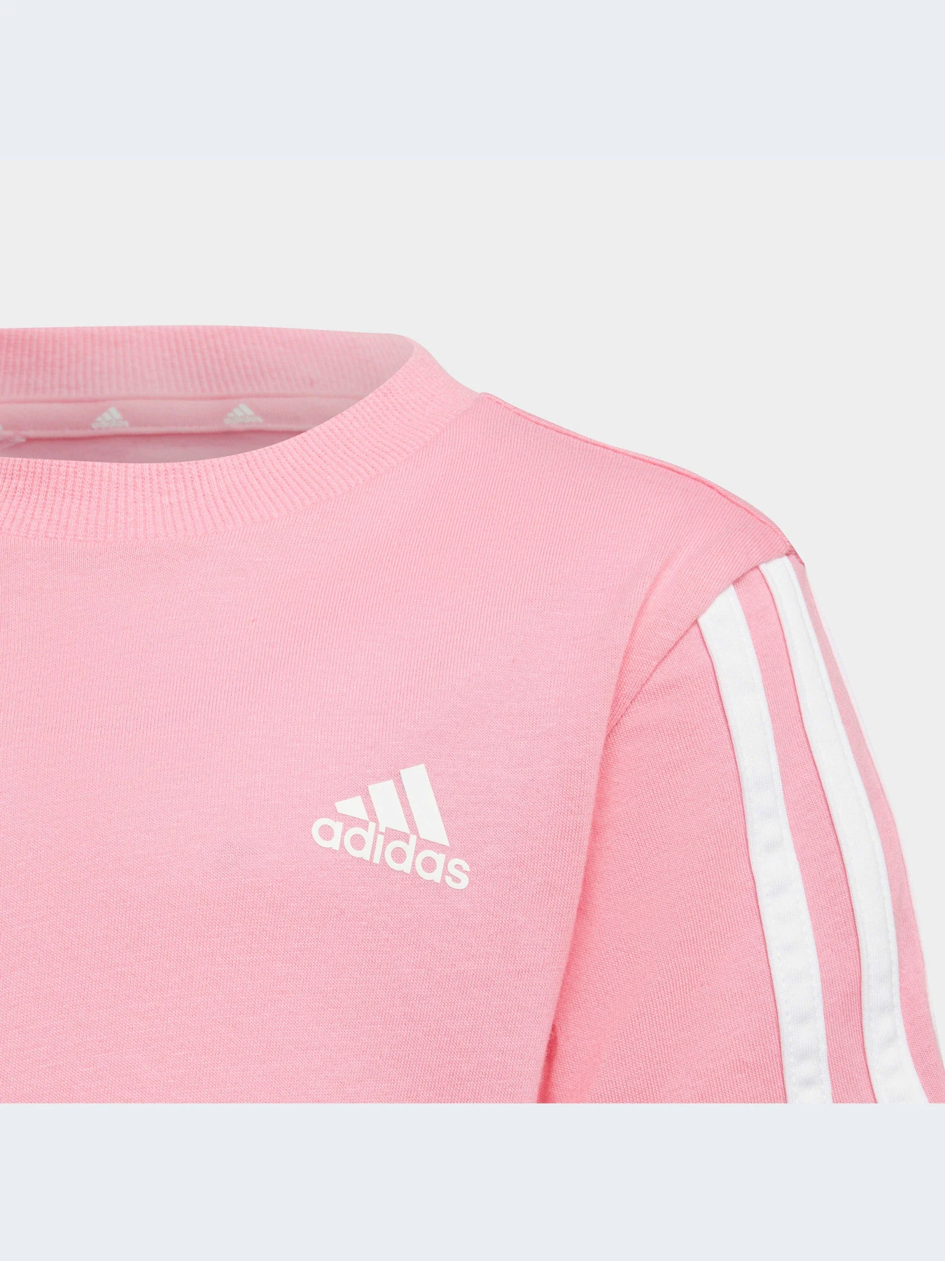 Футболки и поло Adidas модель HN8885-KZ Футболки и поло Adidas модель HN8885-KZ Фото