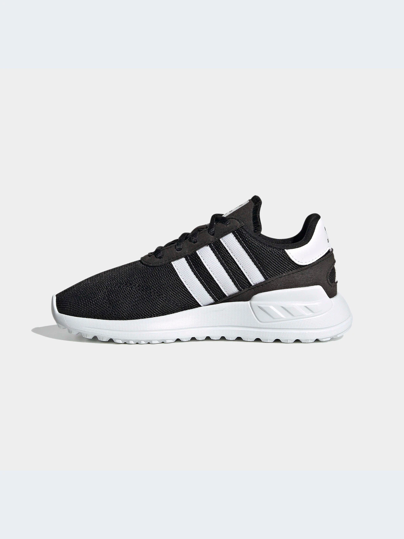 Кроссовки Adidas модель FW5842-KZ Кроссовки Adidas модель FW5842-KZ Фото