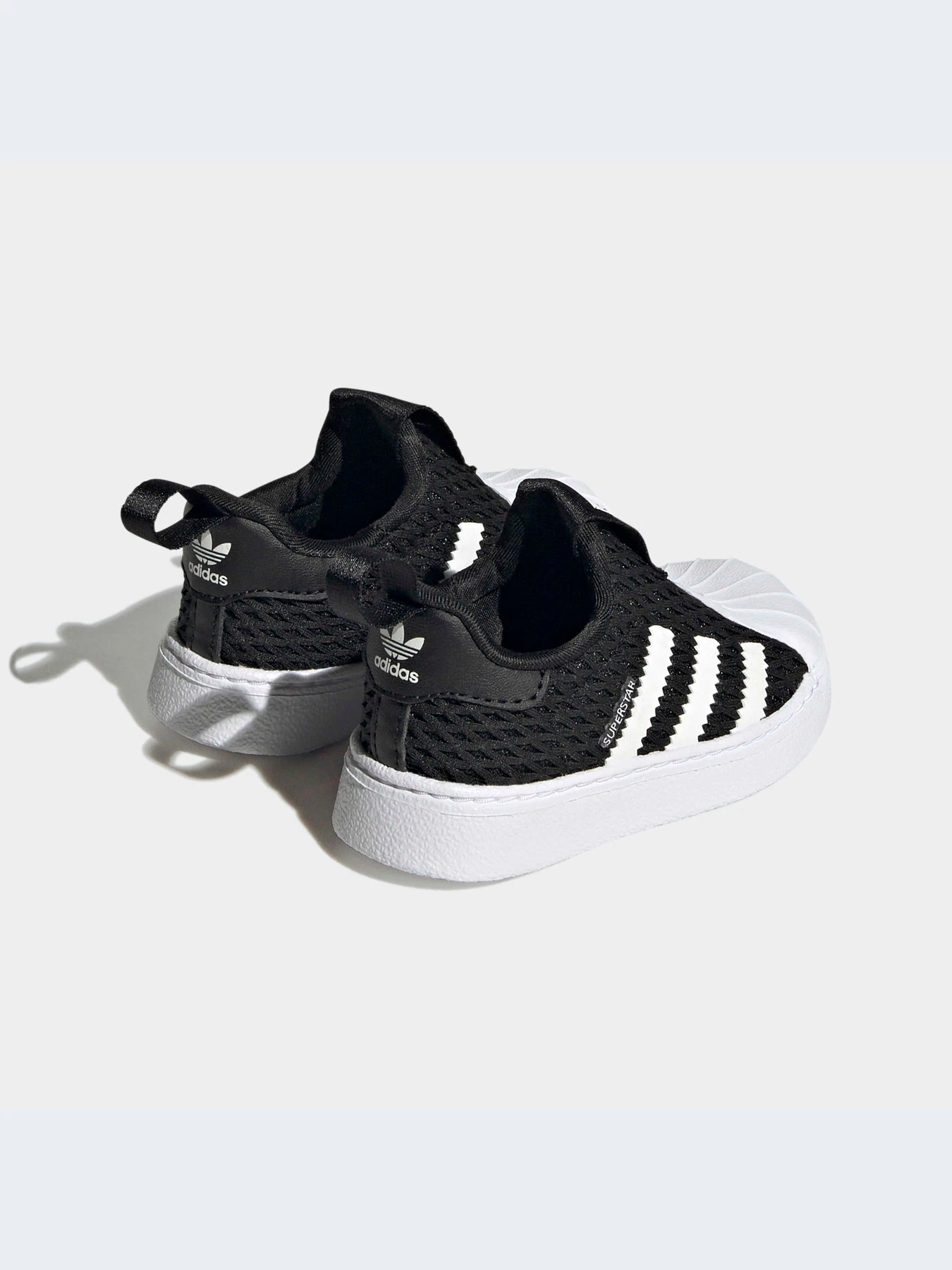 Кроссовки Adidas модель GX3228-KZ Кроссовки Adidas модель GX3228-KZ Фото