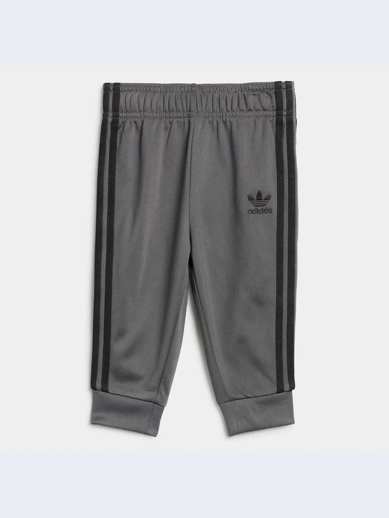Костюмы Adidas модель IJ5404-KZ Костюмы Adidas модель IJ5404-KZ Фото