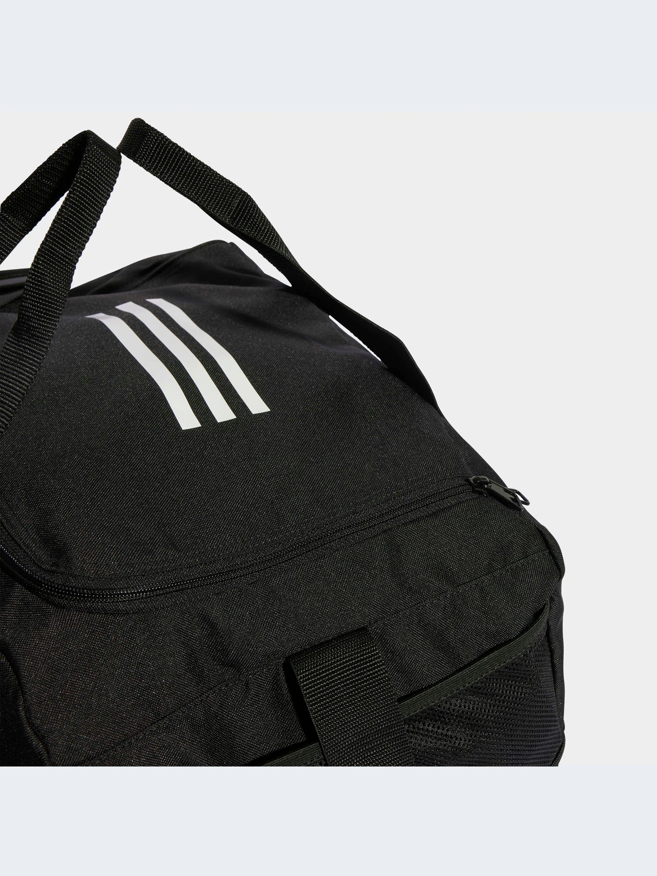 Сумки Adidas Tiro модель HS9743-KZ Сумки Adidas Tiro модель HS9743-KZ Фото