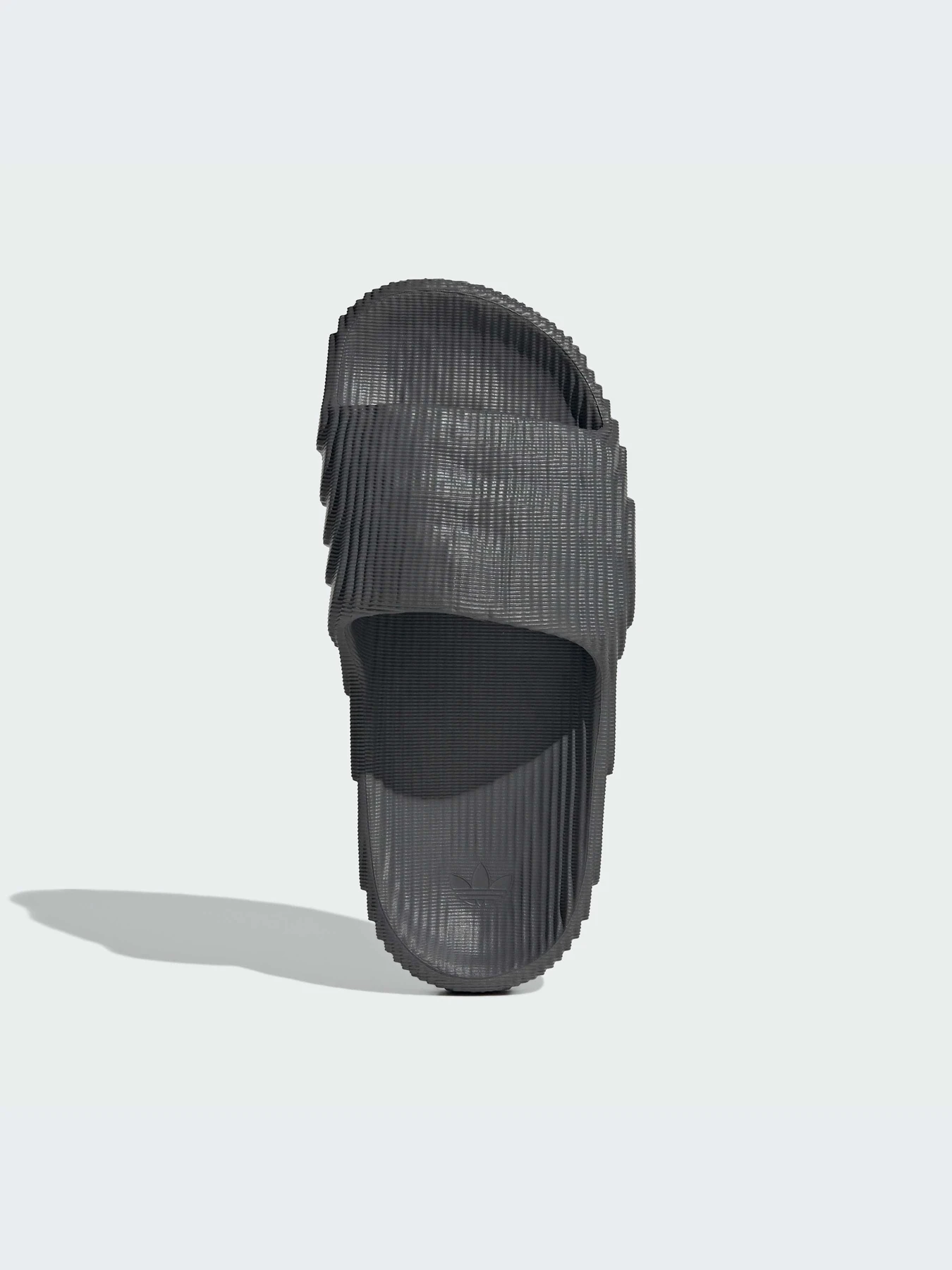 Шлёпанцы Adidas Adilette модель ID1012-KZ Шлёпанцы Adidas Adilette модель ID1012-KZ Фото