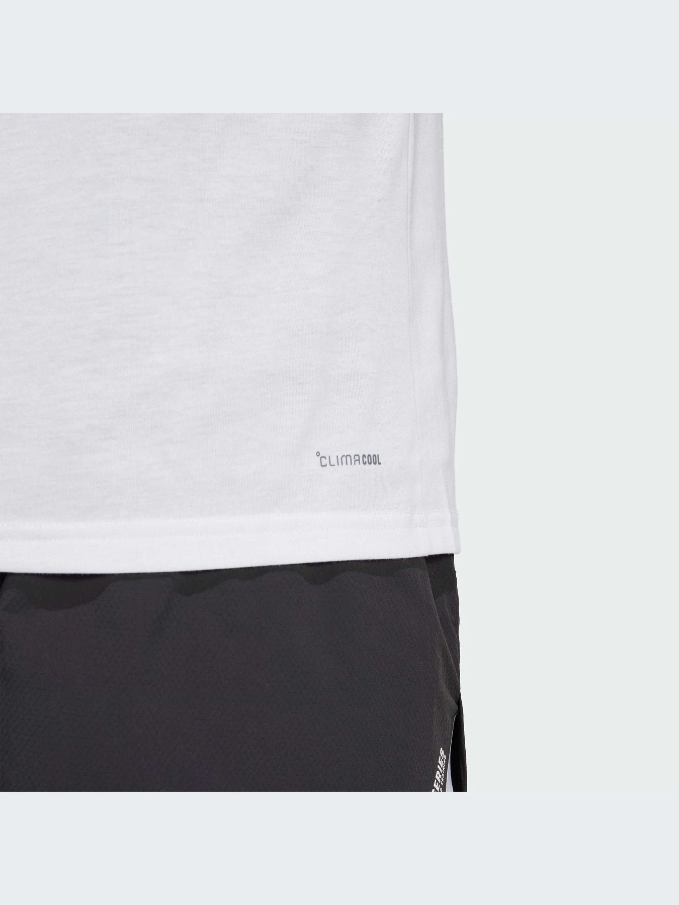 Футболки и поло Adidas модель JD8232-KZ Футболки и поло Adidas модель JD8232-KZ Фото