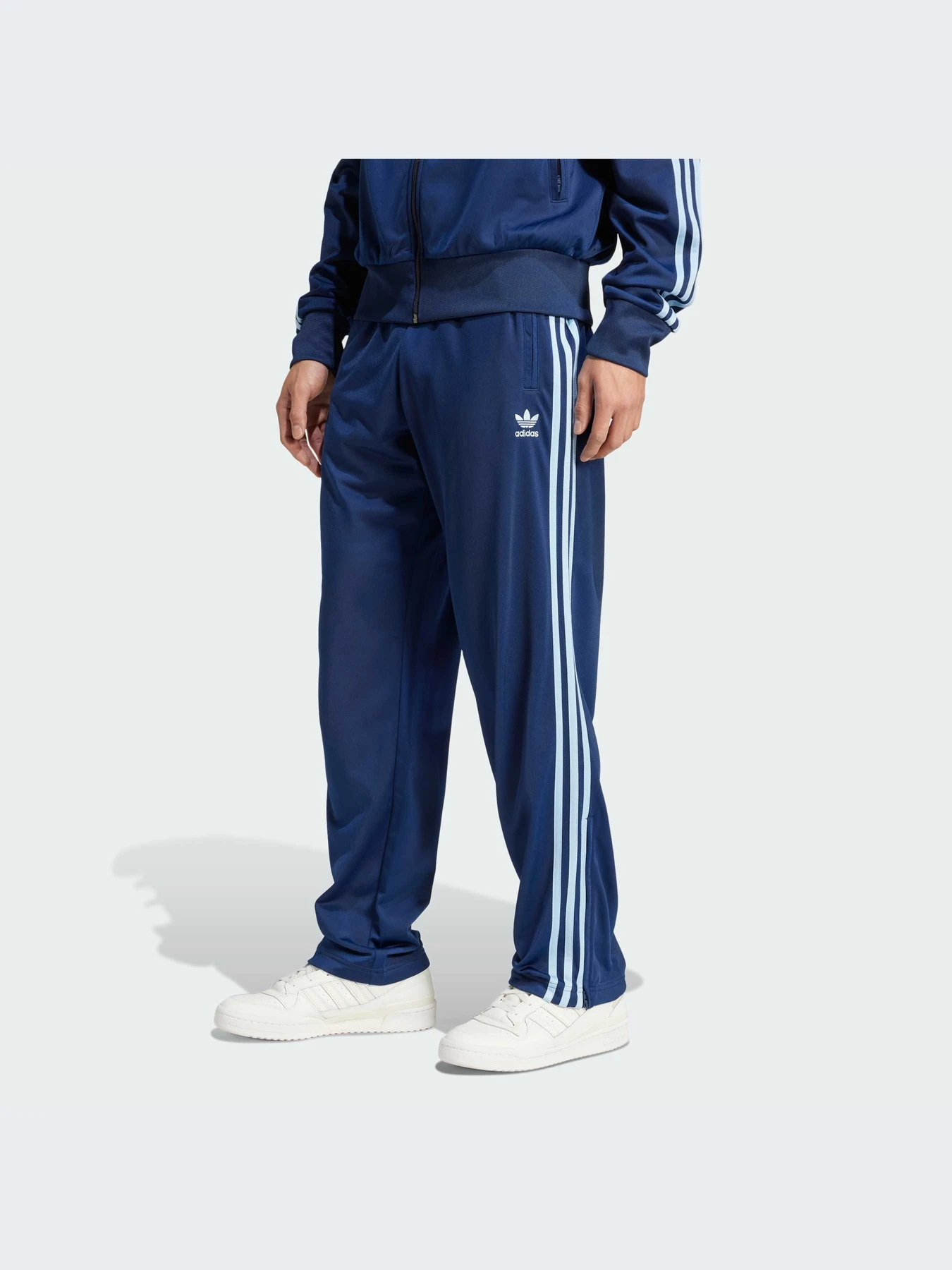 Брюки Adidas модель JP2540-KZ Брюки Adidas модель JP2540-KZ Фото