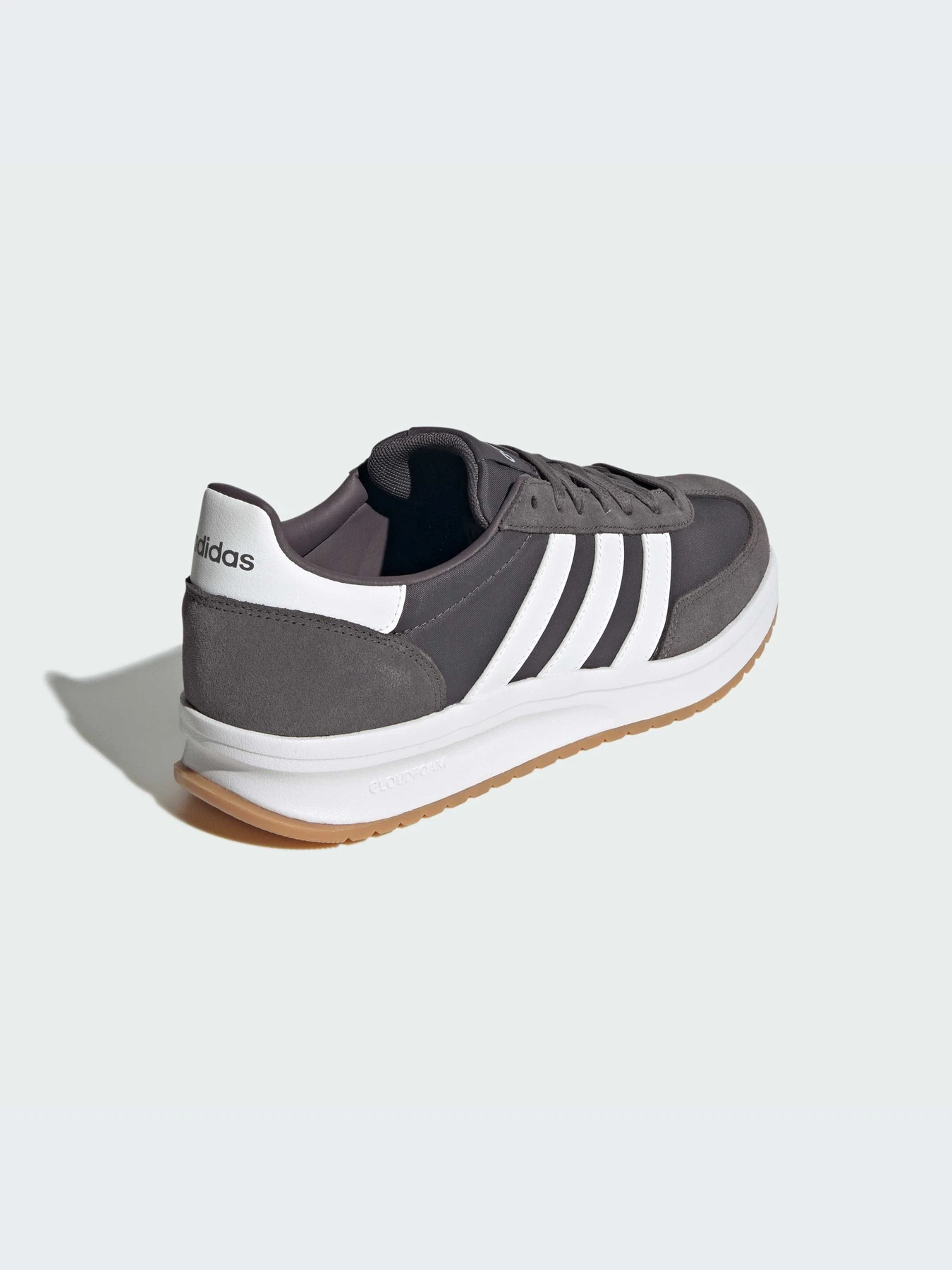 Кроссовки Adidas модель JI4922-KZ Кроссовки Adidas модель JI4922-KZ Фото