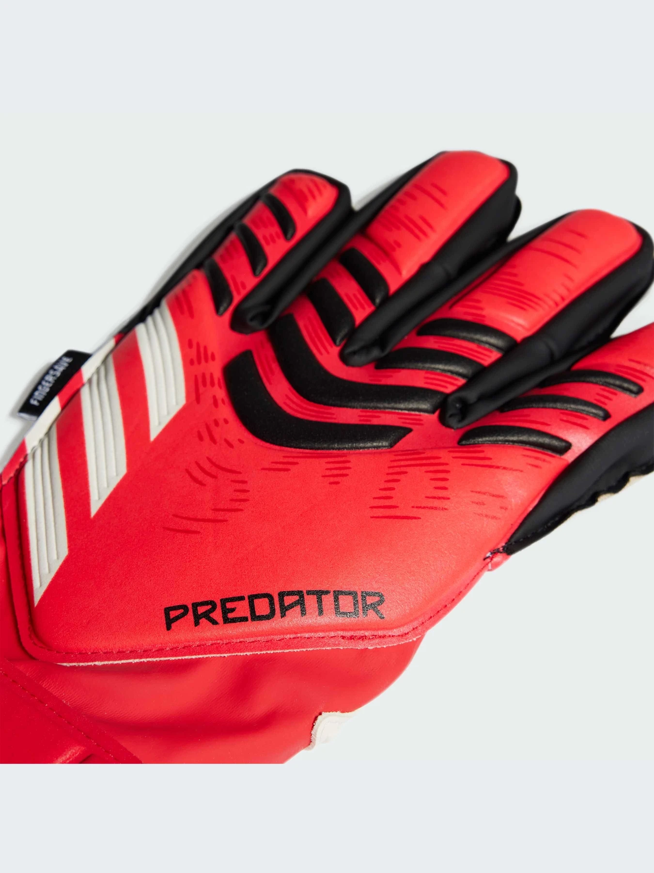 Перчатки для спорта Adidas Predator модель JH3809-KZ Фото
