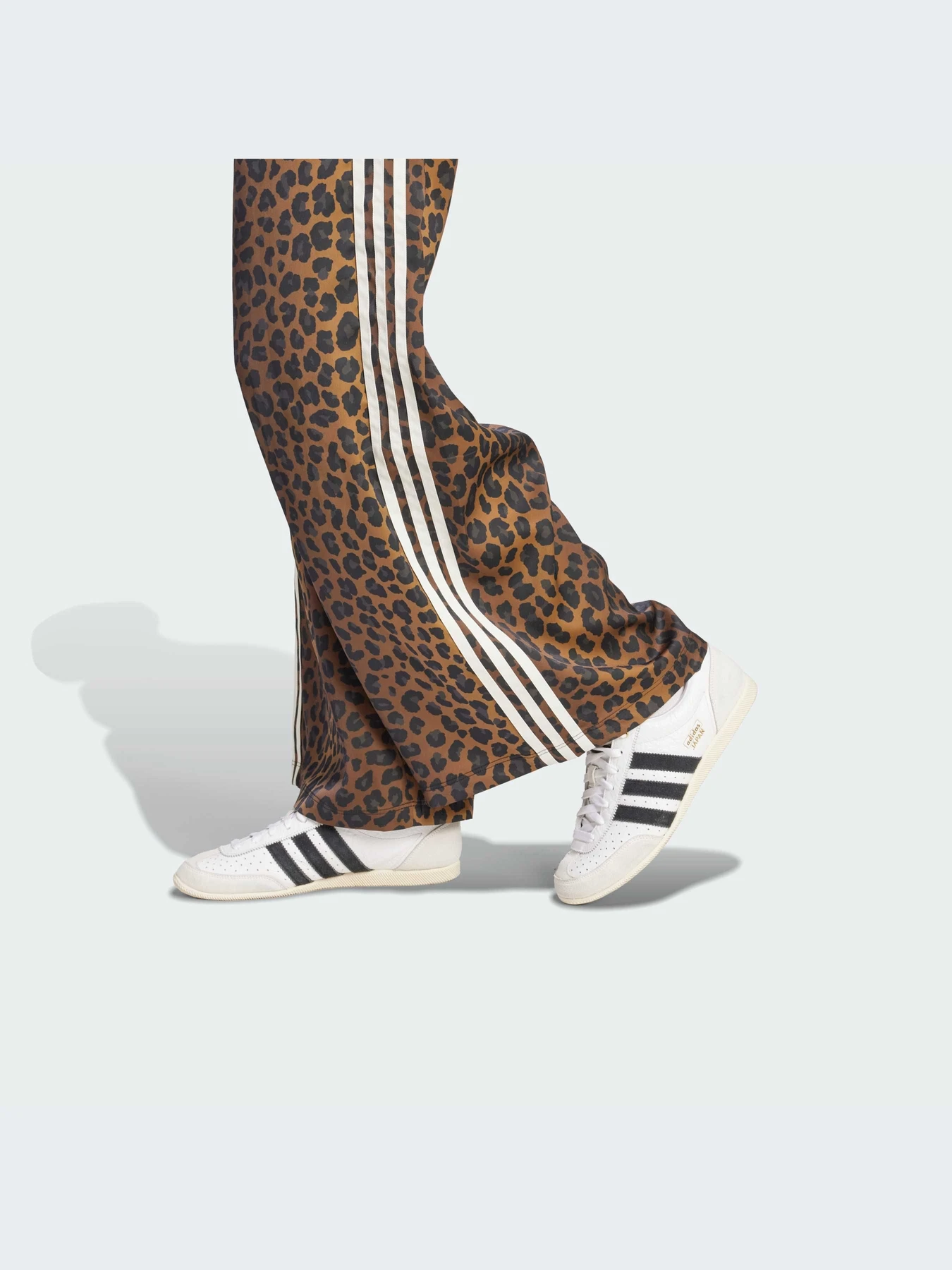 Брюки Adidas модель KA2666-KZ Брюки Adidas модель KA2666-KZ Фото