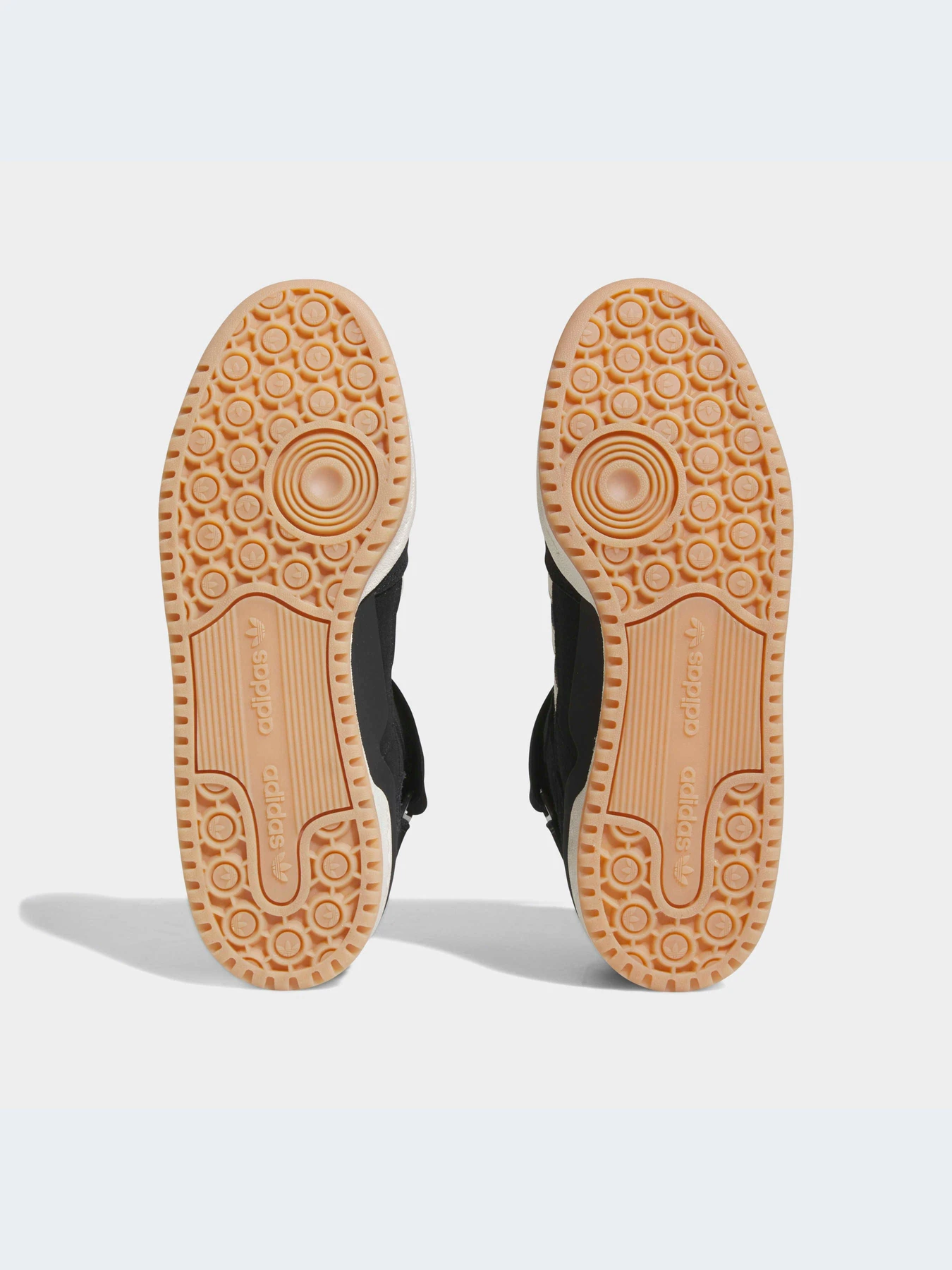Кроссовки Adidas Forum модель FZ6252-KZ Кроссовки Adidas Forum модель FZ6252-KZ Фото