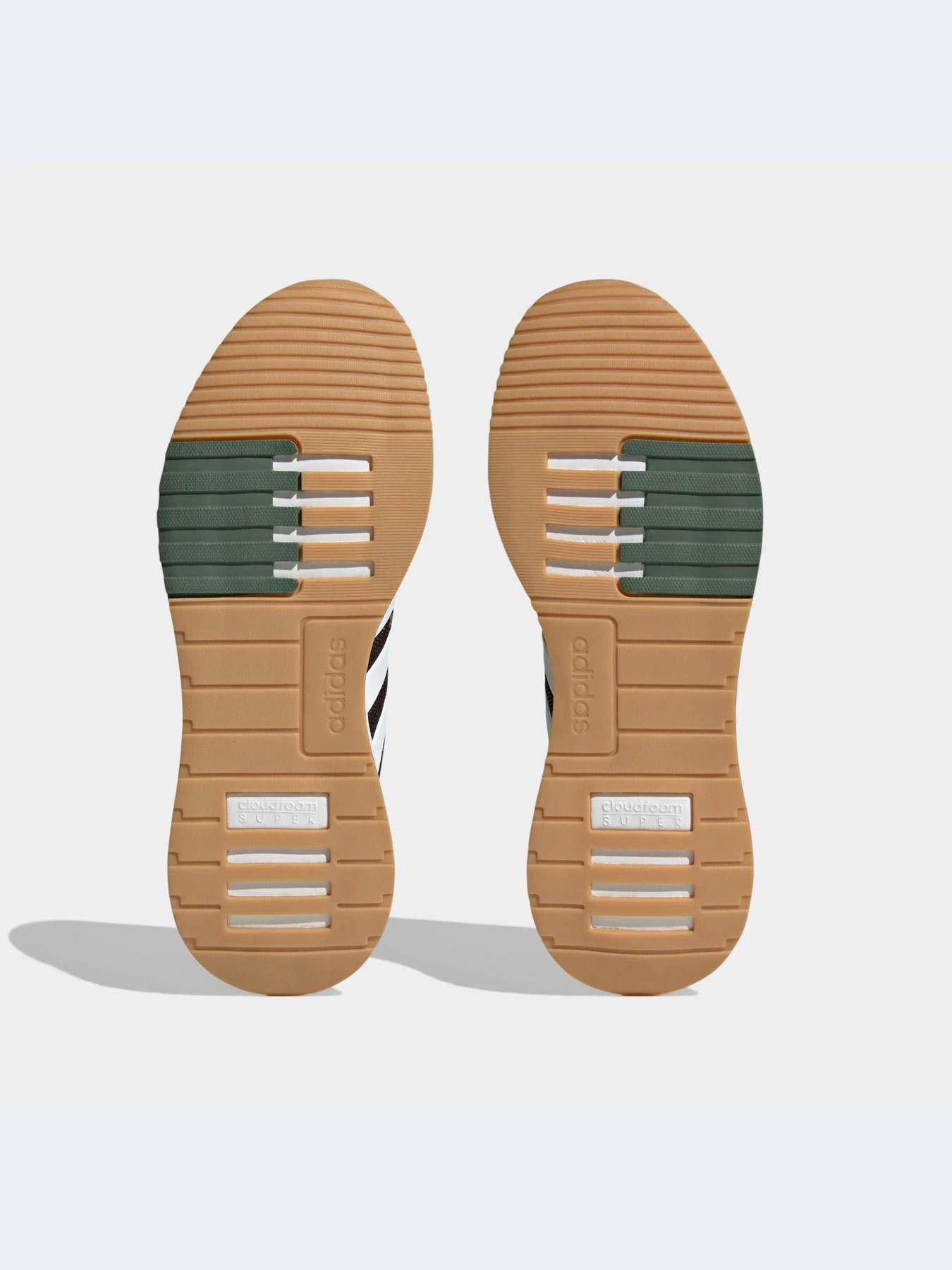 Кроссовки Adidas Racer модель HP2720-KZ Кроссовки Adidas Racer модель HP2720-KZ Фото