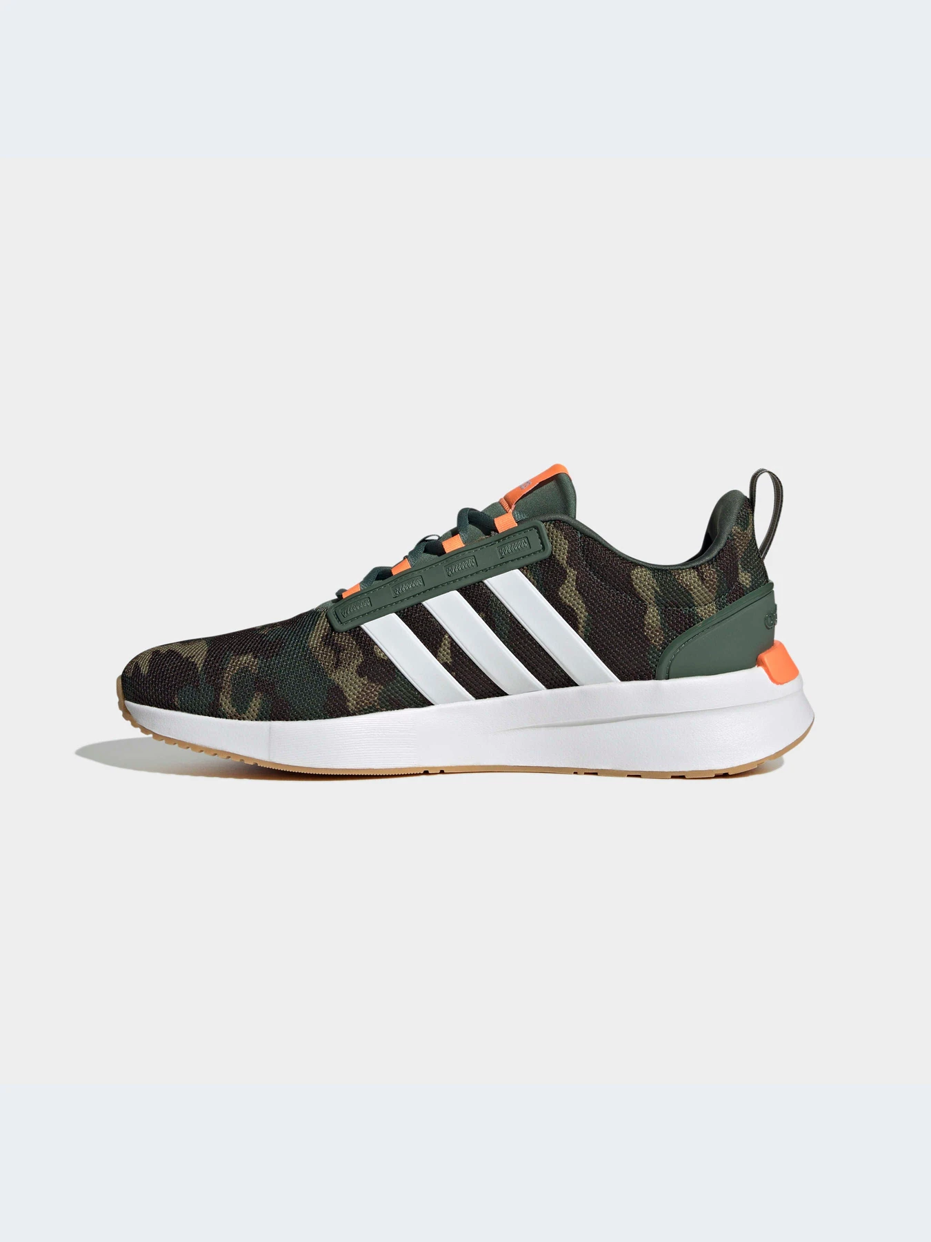 Кроссовки Adidas Racer модель HP2720-KZ Кроссовки Adidas Racer модель HP2720-KZ Фото