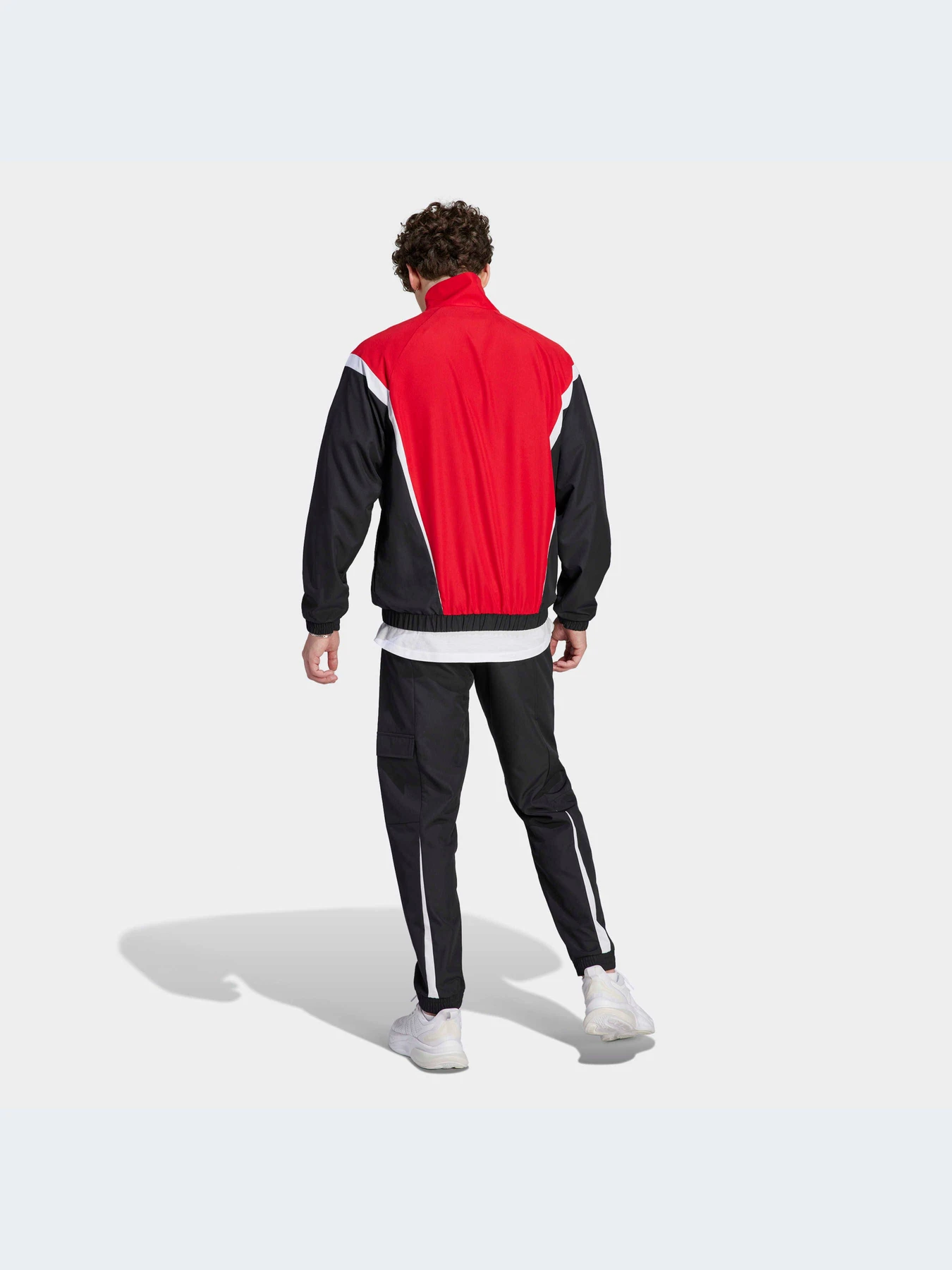 Костюмы Adidas модель IJ6073-KZ Костюмы Adidas модель IJ6073-KZ Фото