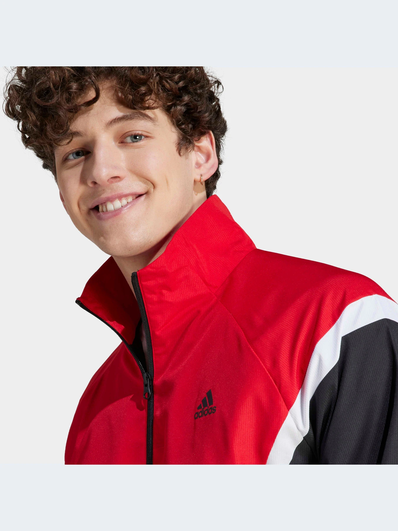 Костюмы Adidas модель IJ6073-KZ Костюмы Adidas модель IJ6073-KZ Фото
