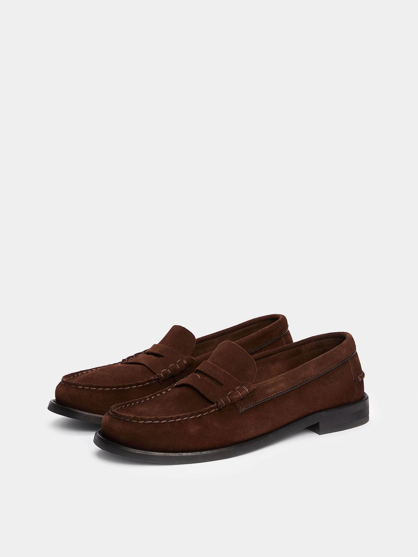 Туфли и лоферы Tommy Hilfiger модель FM0FM05363-GV0 Туфли и лоферы Tommy Hilfiger модель FM0FM05363-GV0 Фото