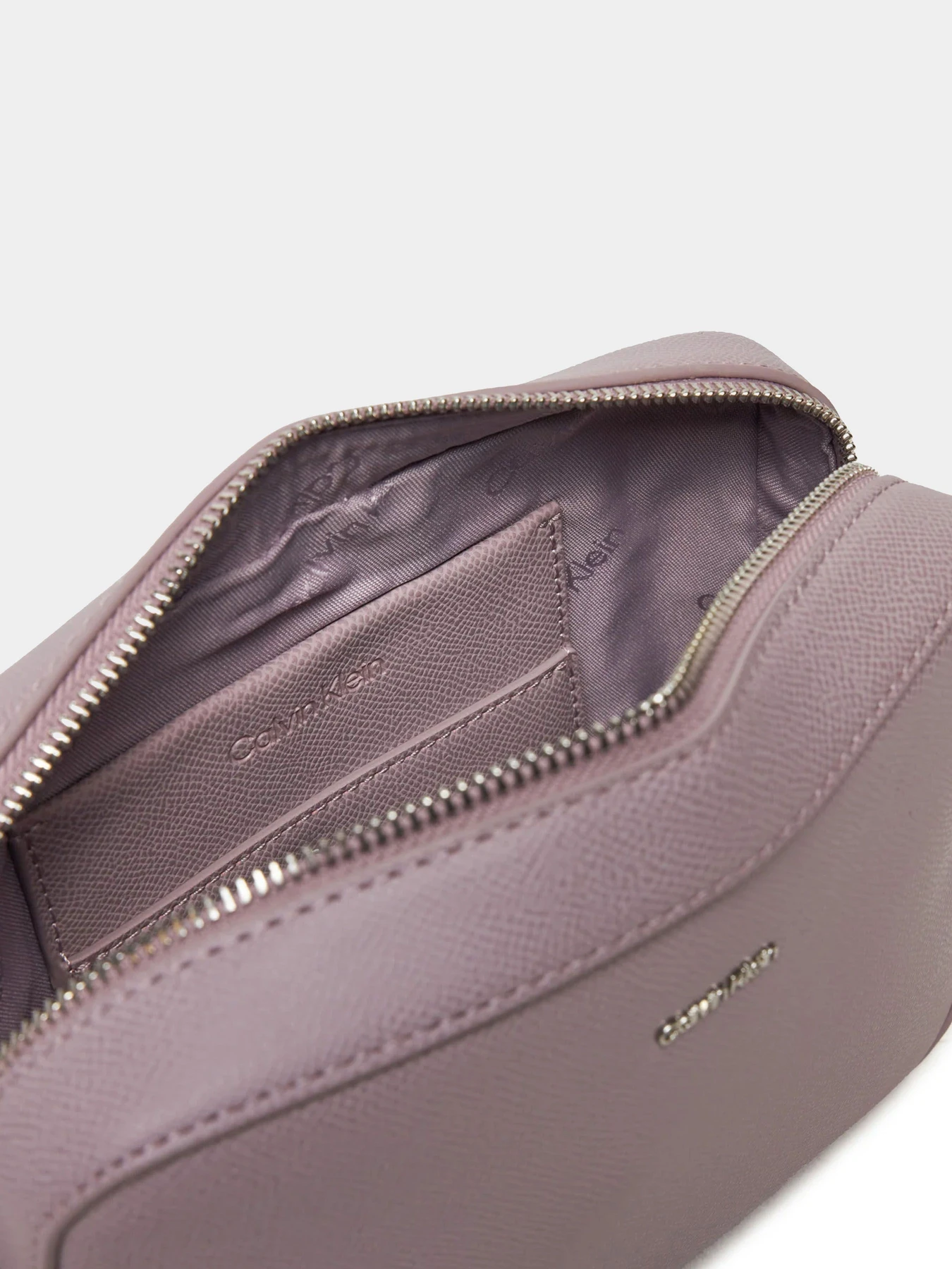 Сумки Calvin Klein модель K60K613084-VHE Сумки Calvin Klein модель K60K613084-VHE Фото