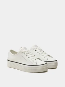 Кеды Calvin Klein модель YW0YW01633-01W Фото