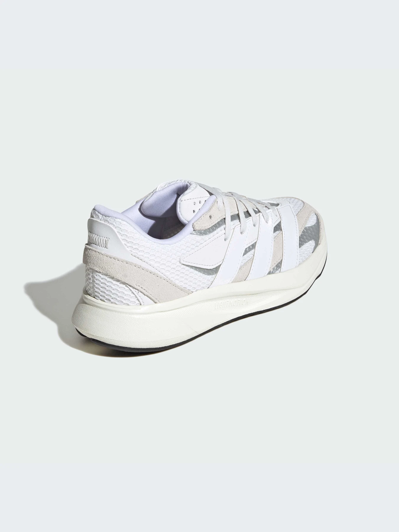 Кроссовки Adidas модель JQ4758-KZ Кроссовки Adidas модель JQ4758-KZ Фото