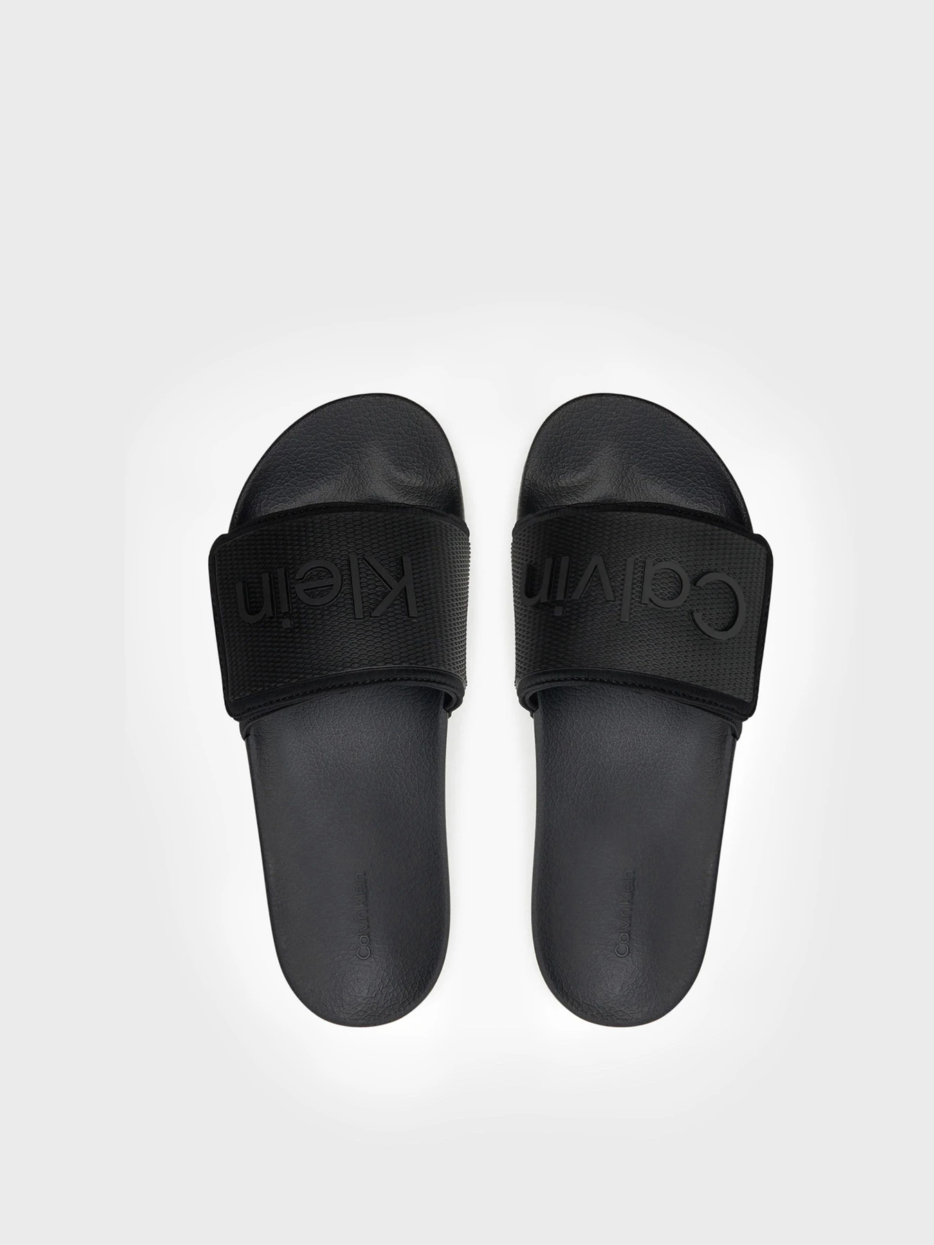Шлёпанцы Calvin Klein модель HM0HM01437-BEH Шлёпанцы Calvin Klein модель HM0HM01437-BEH Фото