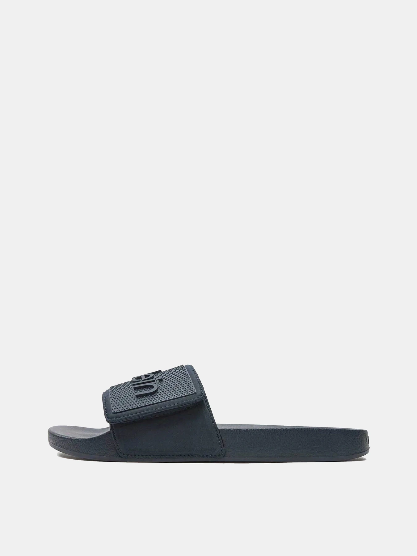 Шлёпанцы Calvin Klein модель HM0HM01437-DW4 Шлёпанцы Calvin Klein модель HM0HM01437-DW4 Фото