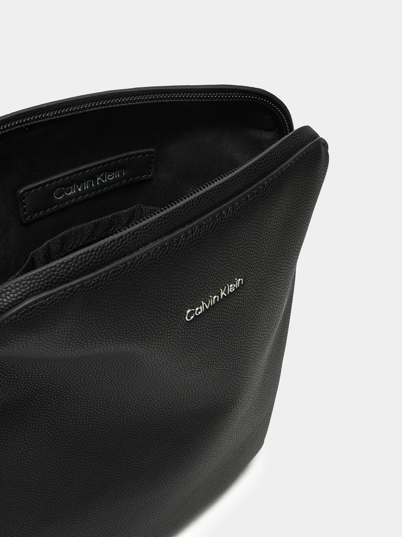 Сумки Calvin Klein модель K50K512767-BEH Фото