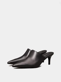 Шлёпанцы Calvin Klein модель YW0YW01814-0GJ Фото