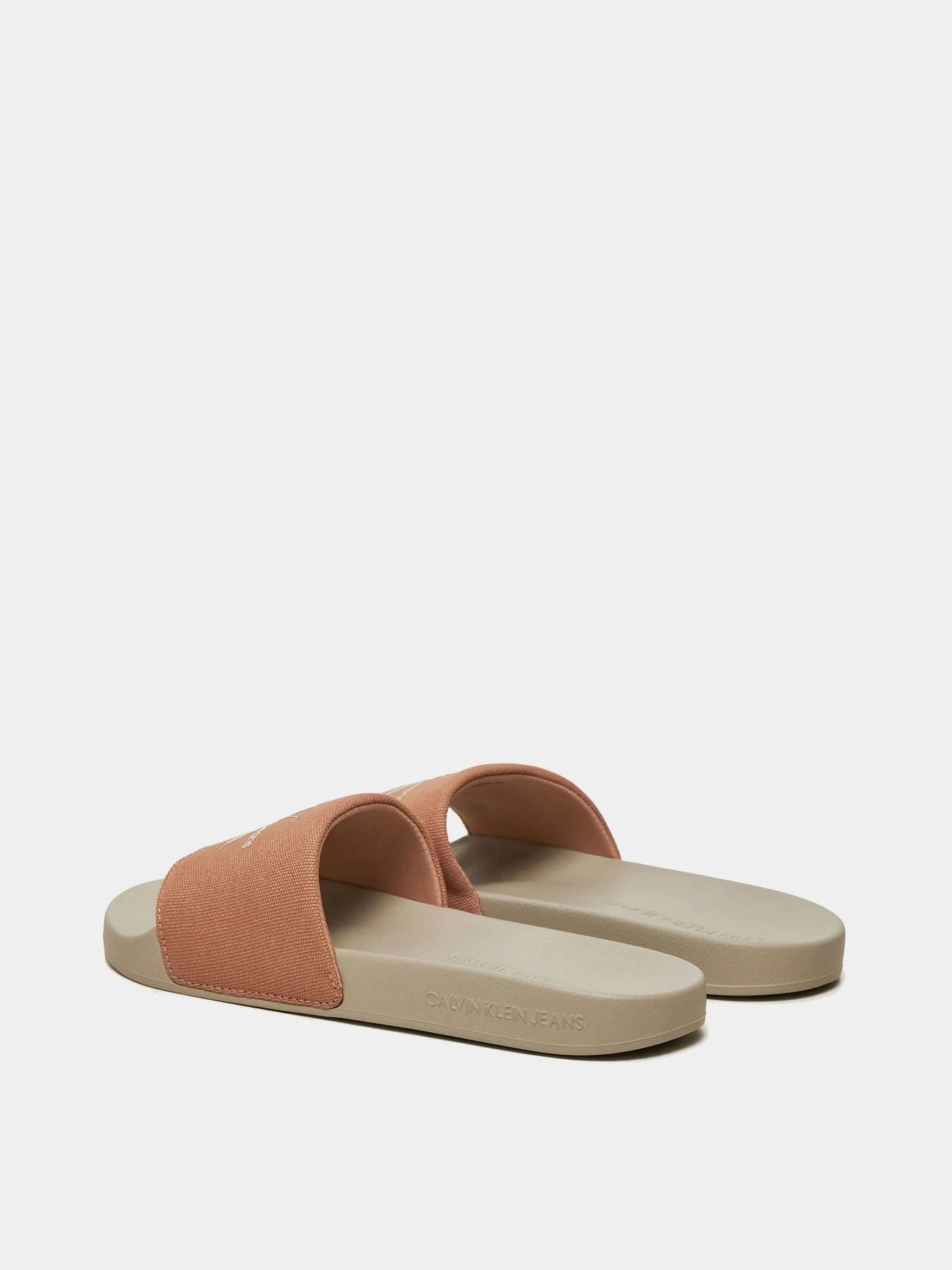 Шлёпанцы Calvin Klein модель YW0YW01835-TGW Шлёпанцы Calvin Klein модель YW0YW01835-TGW Фото