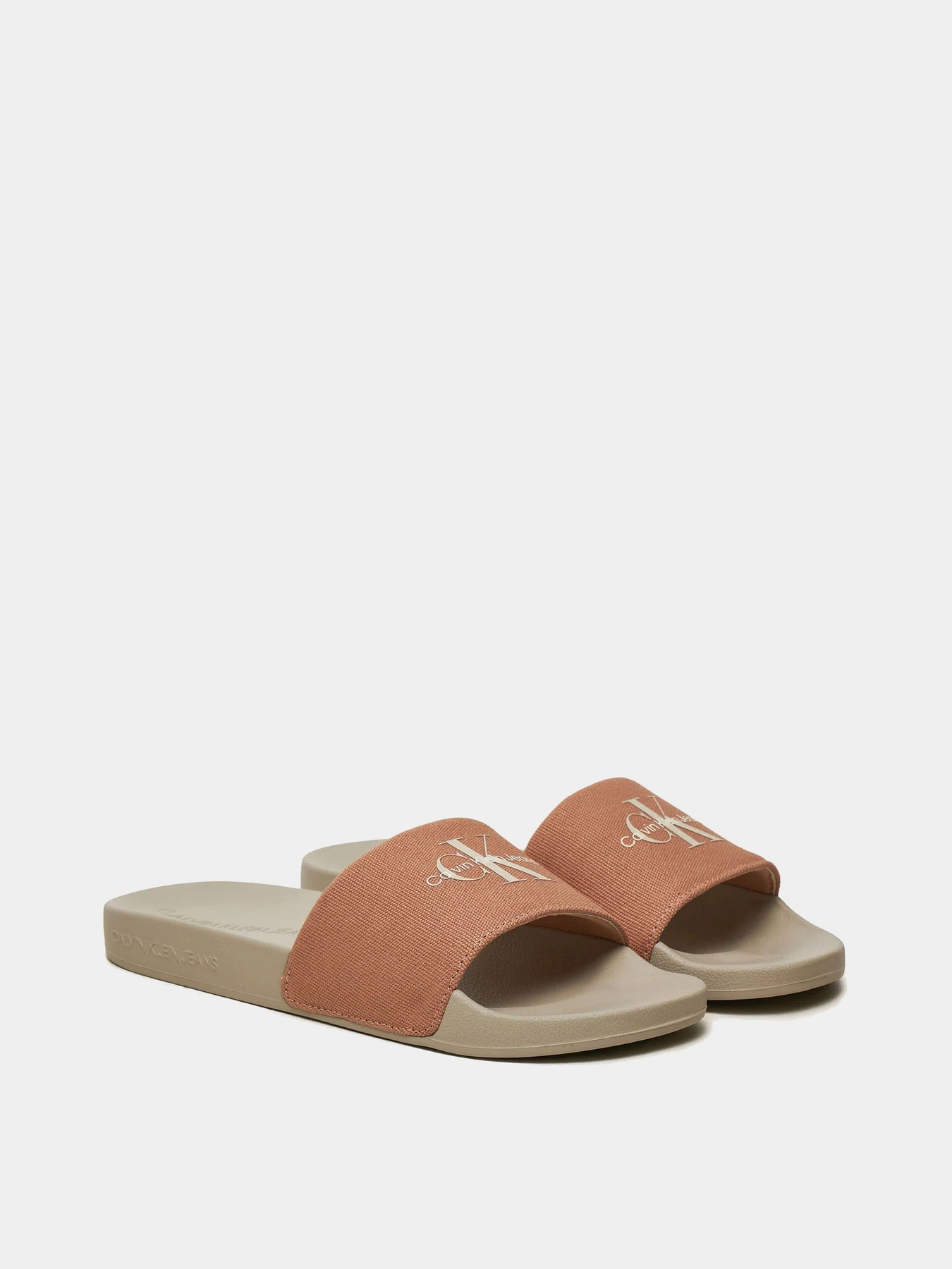 Шлёпанцы Calvin Klein модель YW0YW01835-TGW Шлёпанцы Calvin Klein модель YW0YW01835-TGW Фото