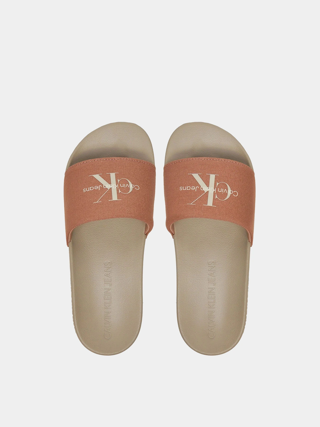 Шлёпанцы Calvin Klein модель YW0YW01835-TGW Шлёпанцы Calvin Klein модель YW0YW01835-TGW Фото