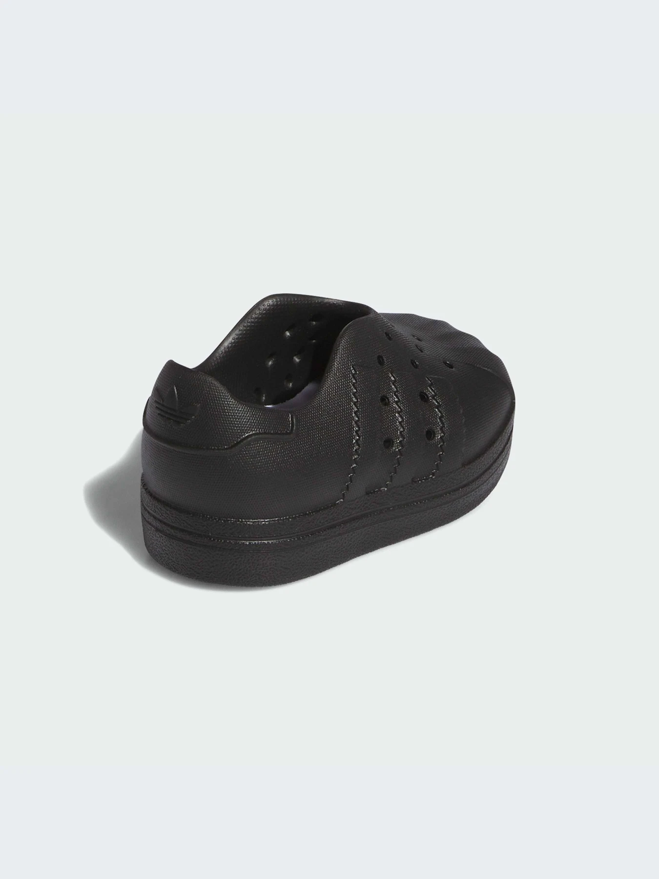 Кроссовки Adidas модель IG0223-KZ Кроссовки Adidas модель IG0223-KZ Фото