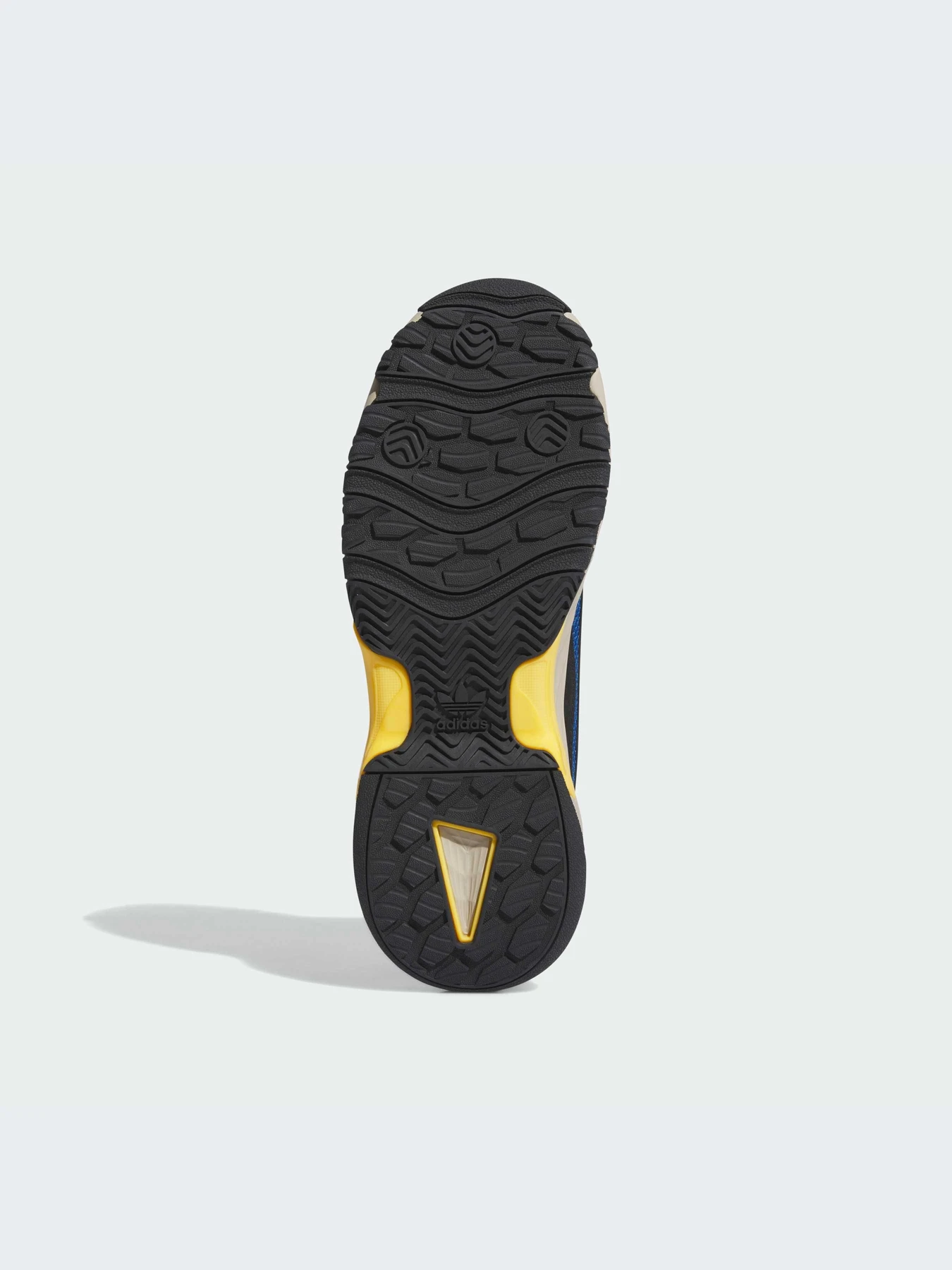Кроссовки Adidas модель IG8529-KZ Кроссовки Adidas модель IG8529-KZ Фото