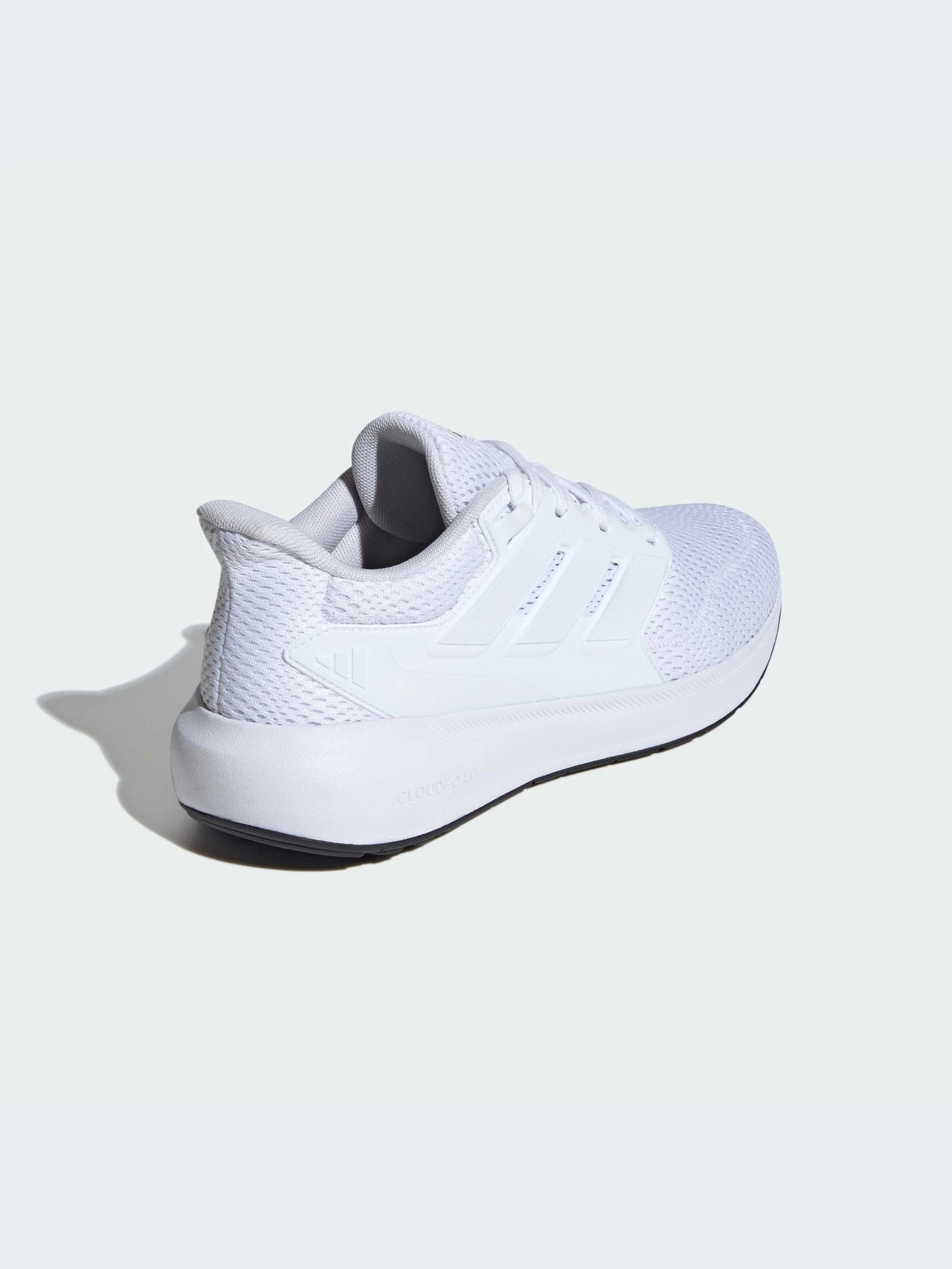 Кроссовки Adidas модель IE8899-KZ Кроссовки Adidas модель IE8899-KZ Фото