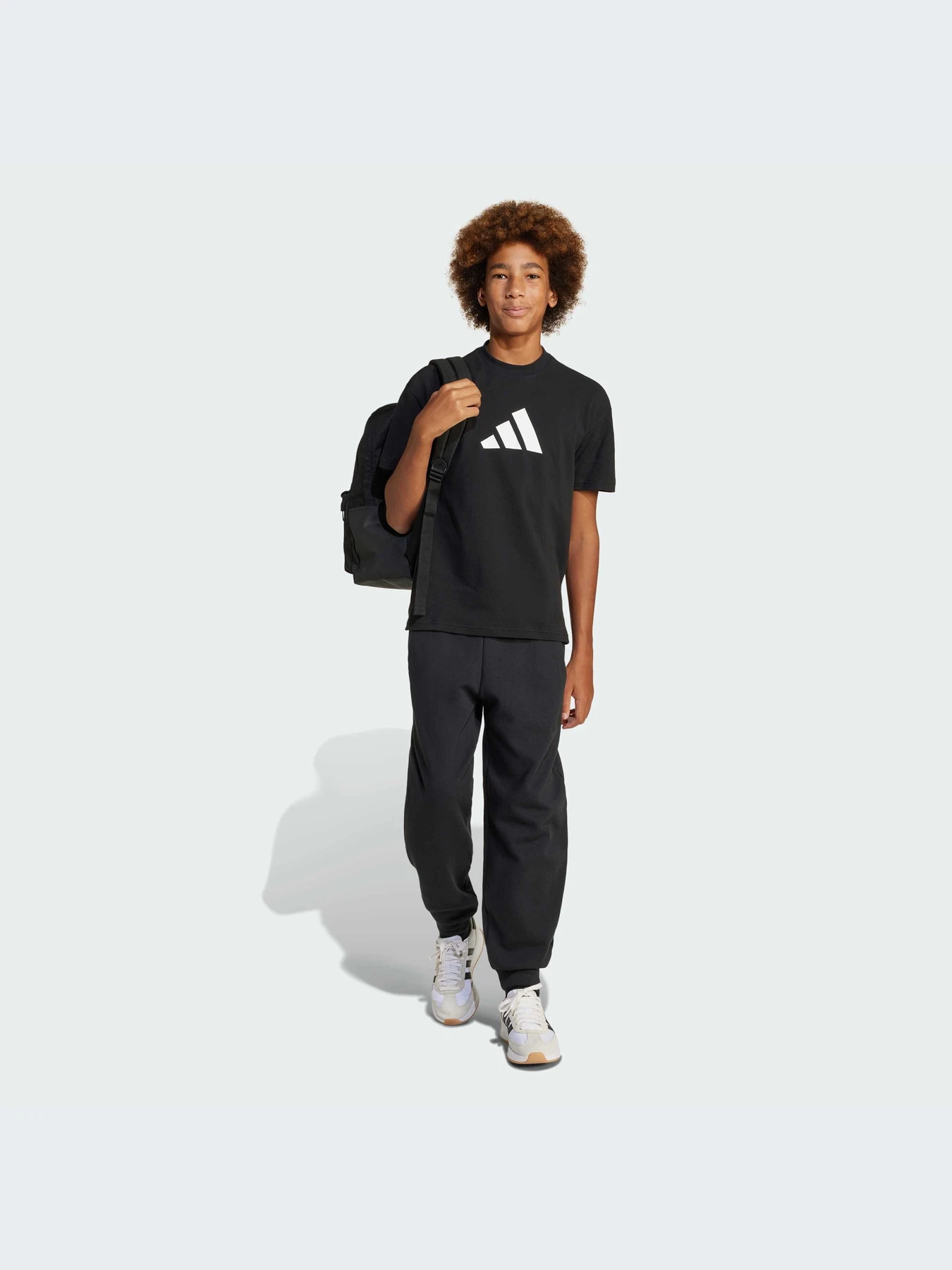 Повседневные штаны Adidas Icons модель JC7566-KZ Повседневные штаны Adidas Icons модель JC7566-KZ Фото