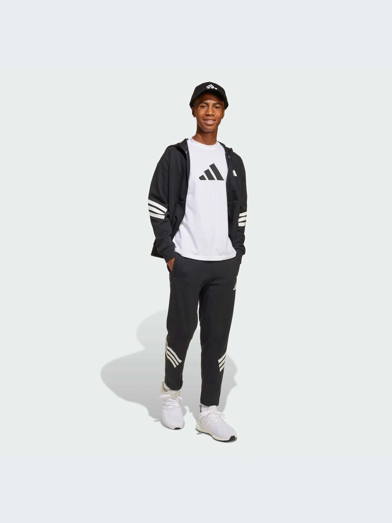 Футболки и поло Adidas Icons модель JC7538-KZ Футболки и поло Adidas Icons модель JC7538-KZ Фото