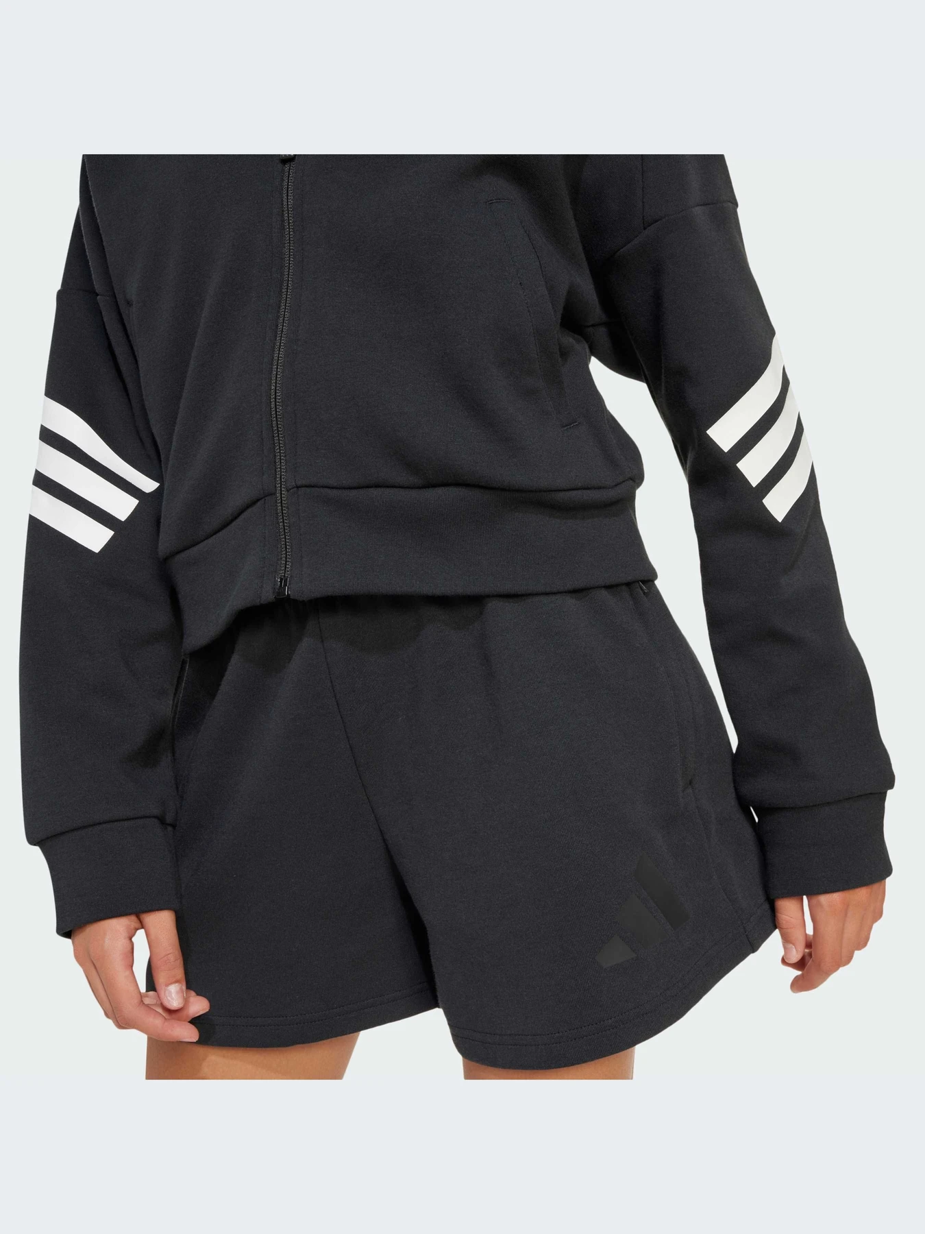 Худи и свитшоты Adidas модель JJ4847-KZ Худи и свитшоты Adidas модель JJ4847-KZ Фото
