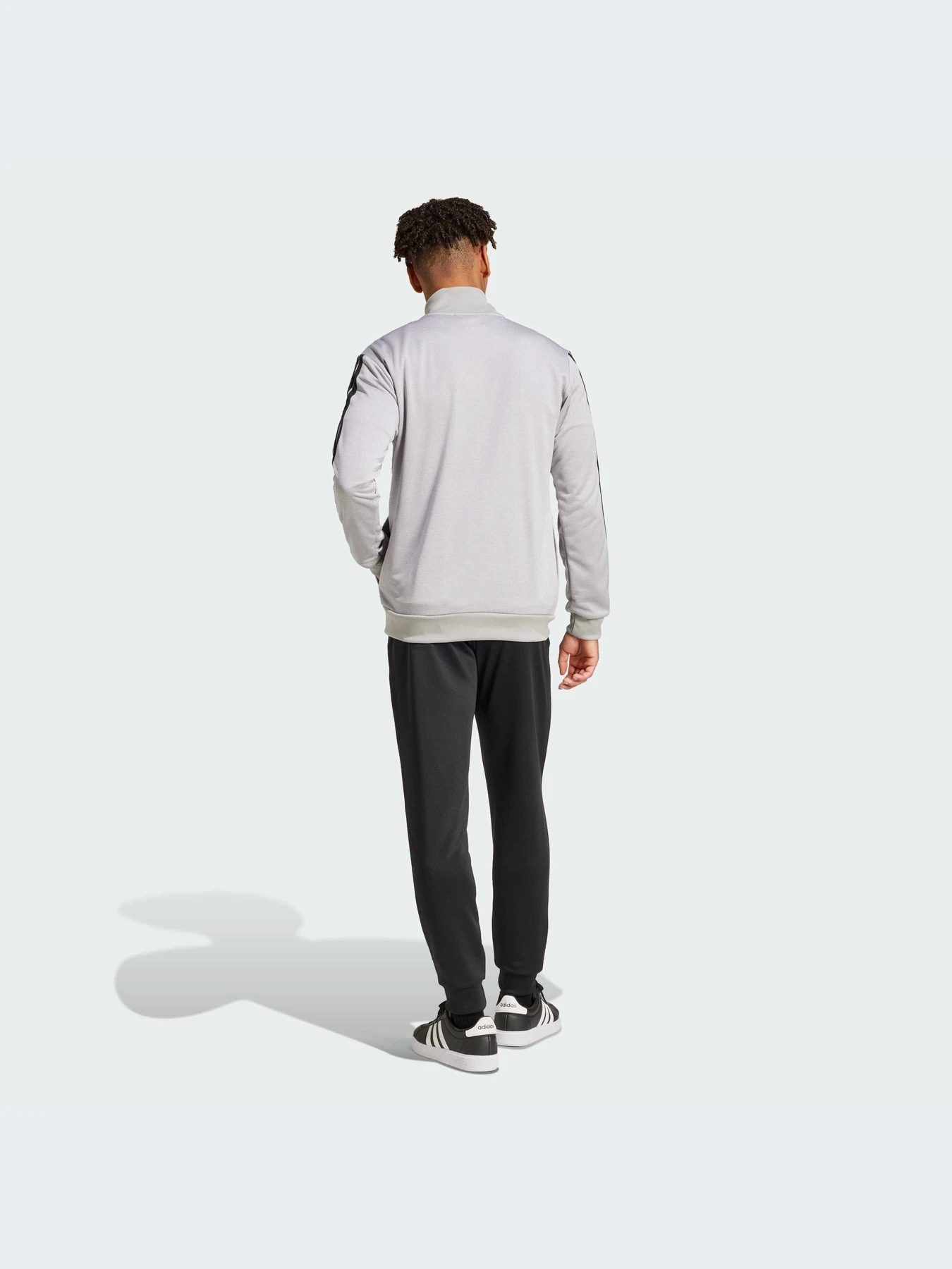 Костюмы Adidas 3 Stripes модель JI8876-KZ Костюмы Adidas 3 Stripes модель JI8876-KZ Фото