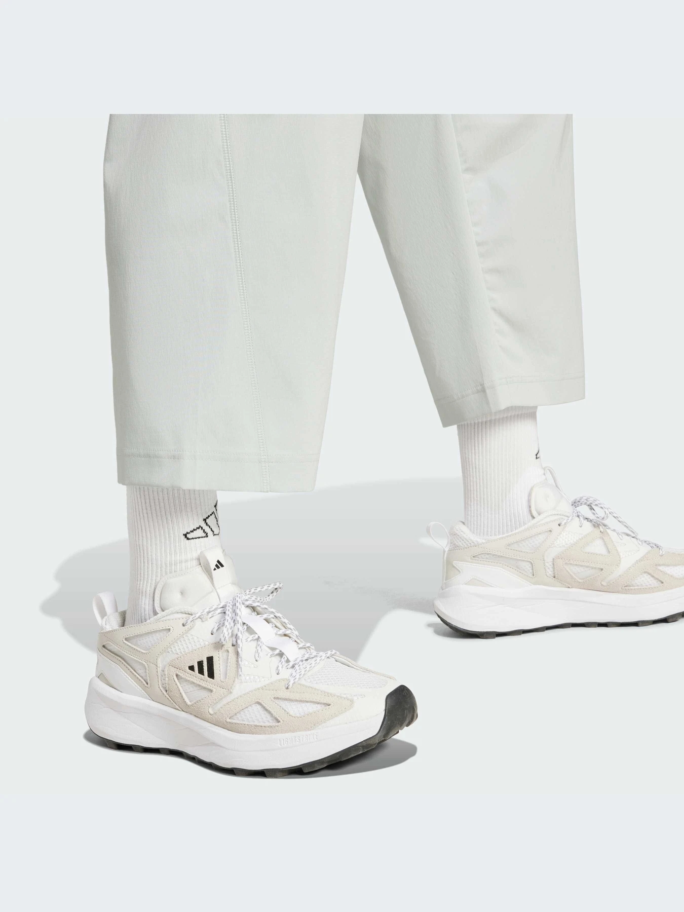 Брюки Adidas модель JF3274-KZ Брюки Adidas модель JF3274-KZ Фото