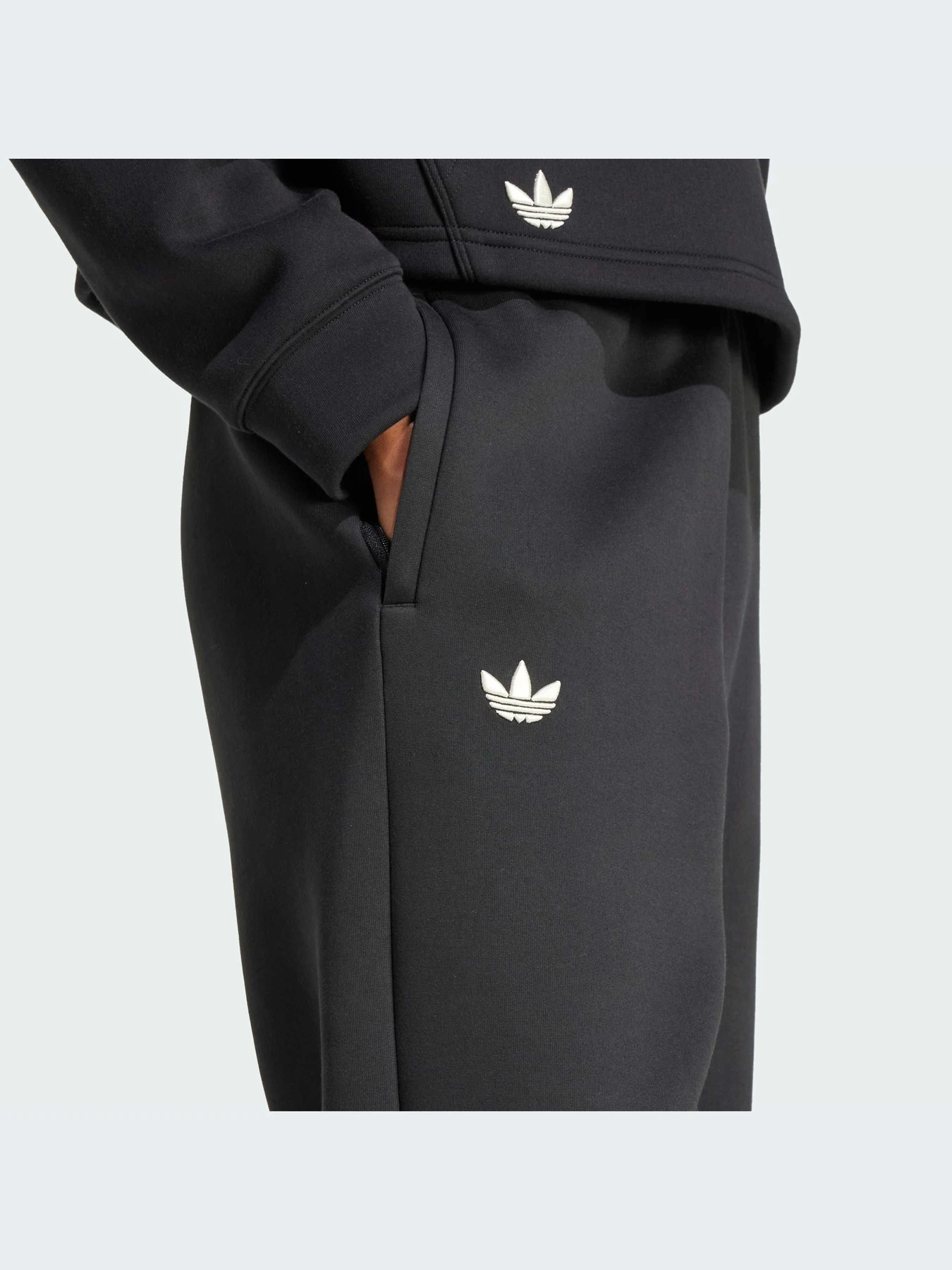 Брюки Adidas модель JI8505-KZ Брюки Adidas модель JI8505-KZ Фото