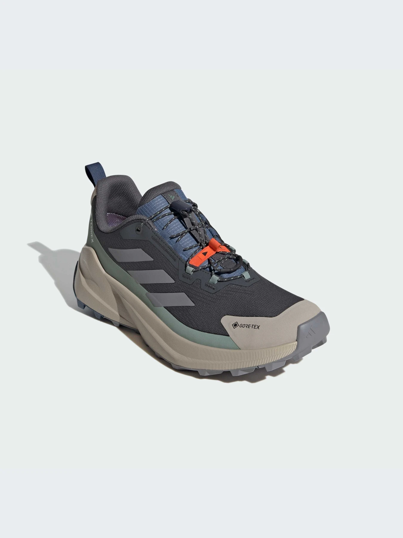 Кроссовки Adidas модель JP5240-KZ Кроссовки Adidas модель JP5240-KZ Фото