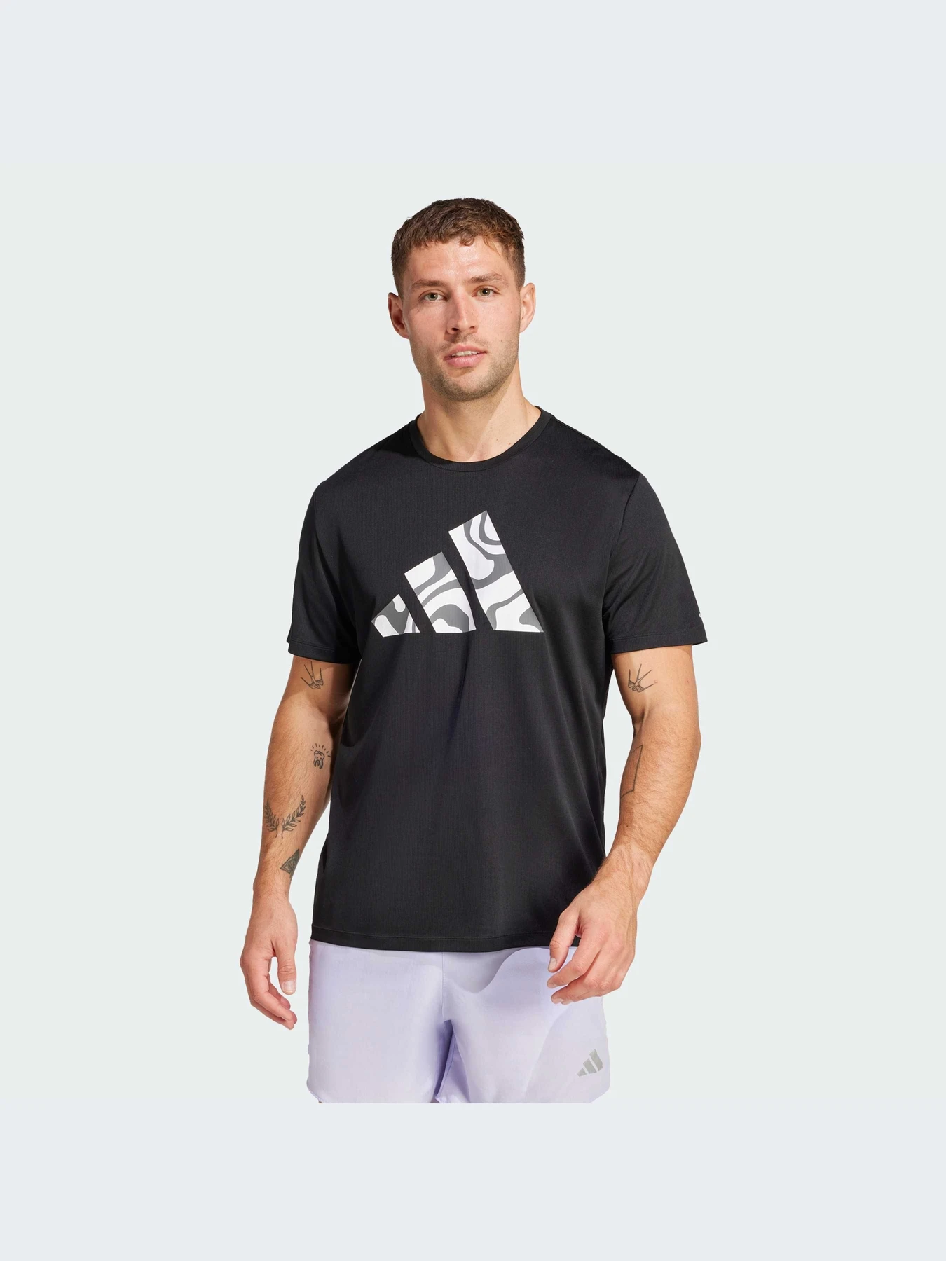 Футболки и поло Adidas модель JD2332-KZ Футболки и поло Adidas модель JD2332-KZ Фото