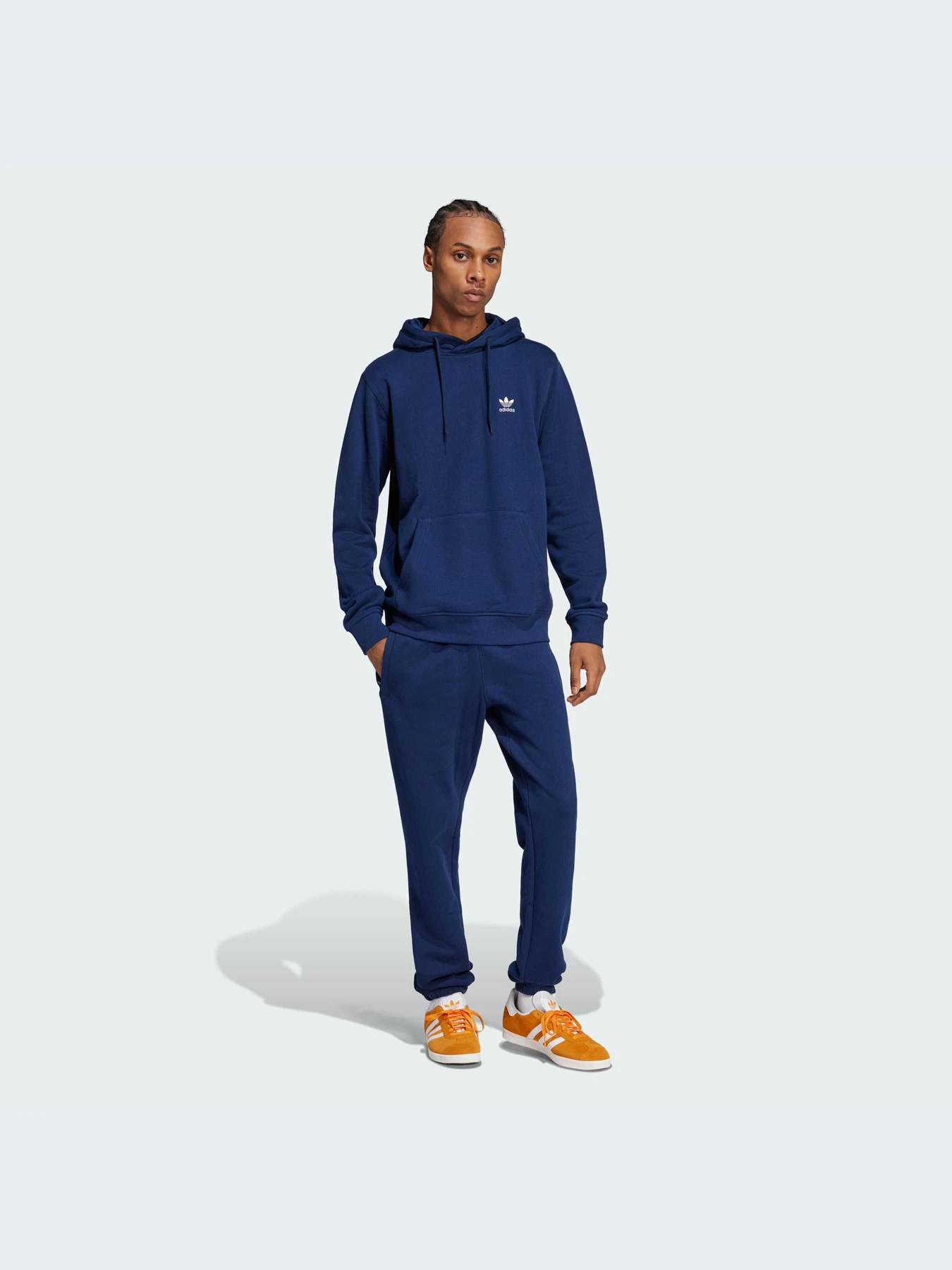 Худи и свитшоты Adidas модель JD2406-KZ Худи и свитшоты Adidas модель JD2406-KZ Фото