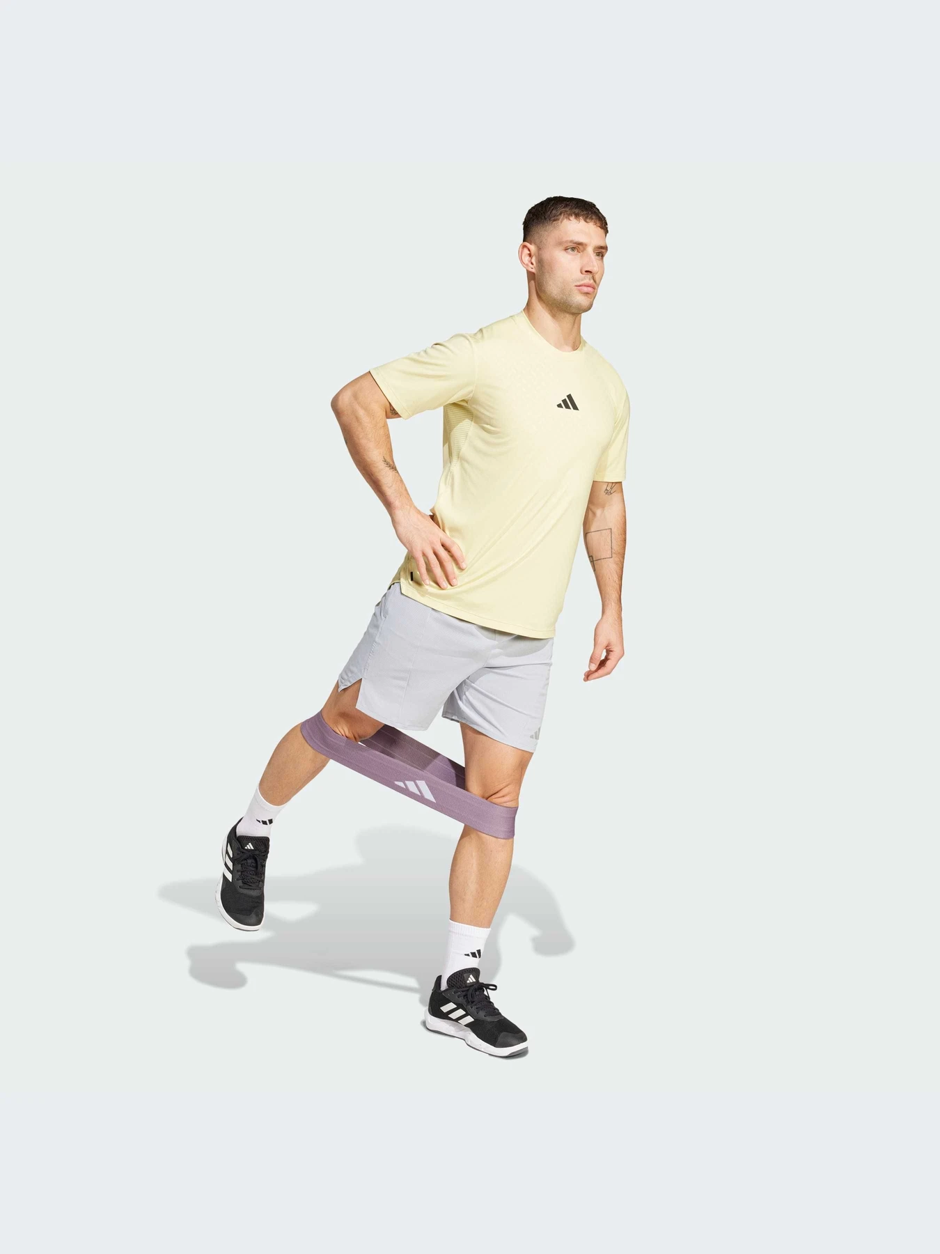 Футболки и поло Adidas 3 Stripes модель JE8239-KZ Футболки и поло Adidas 3 Stripes модель JE8239-KZ Фото
