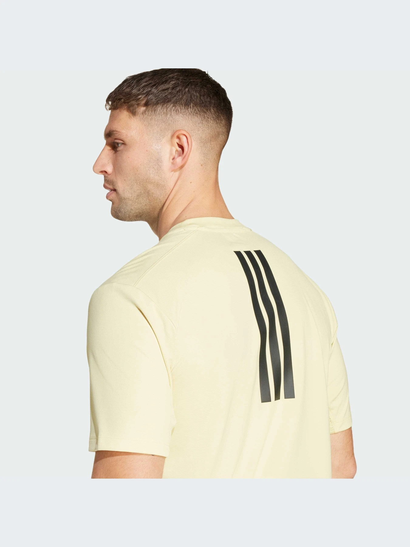 Футболки и поло Adidas 3 Stripes модель JE8239-KZ Футболки и поло Adidas 3 Stripes модель JE8239-KZ Фото