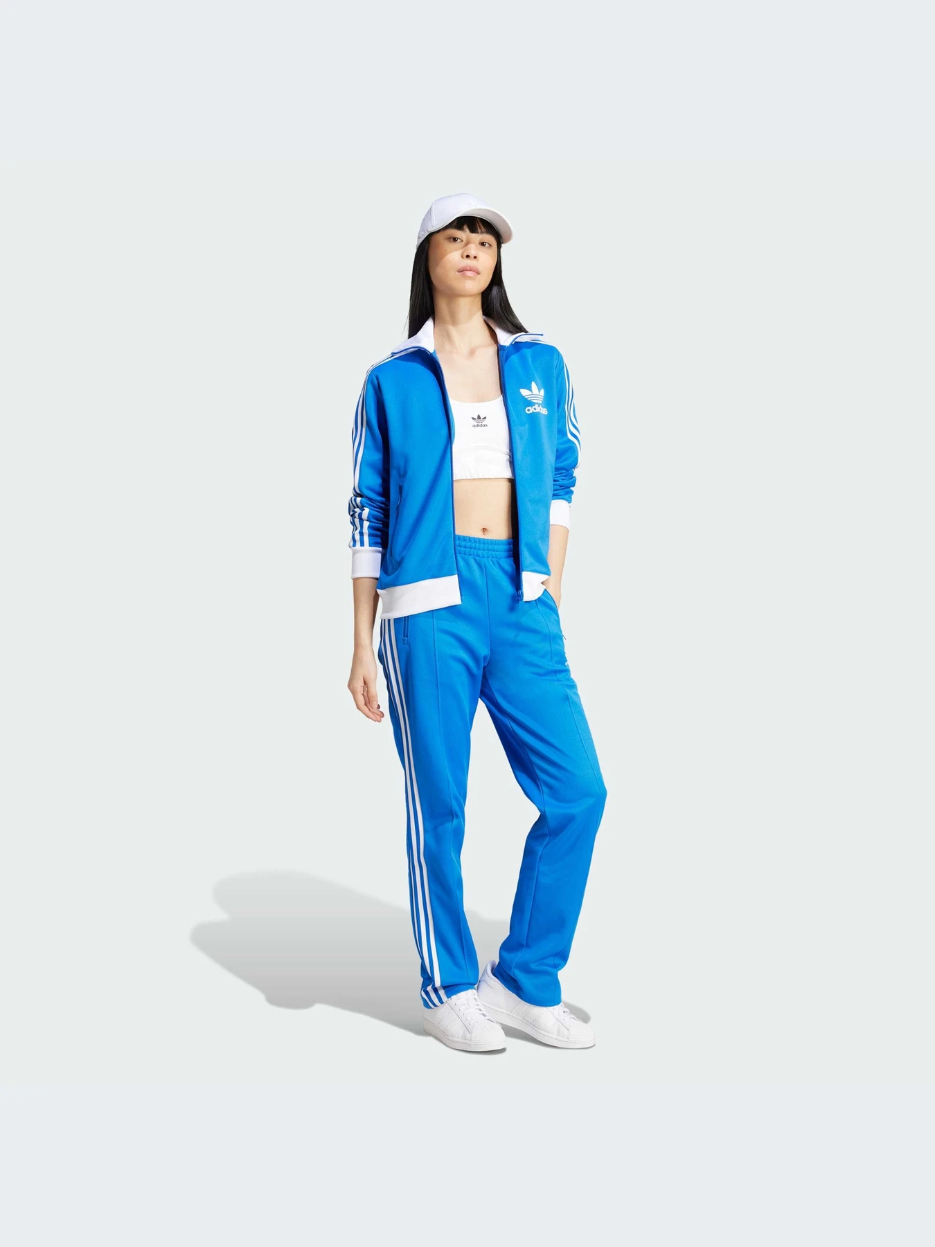 Брюки Adidas модель IY2228-KZ Брюки Adidas модель IY2228-KZ Фото