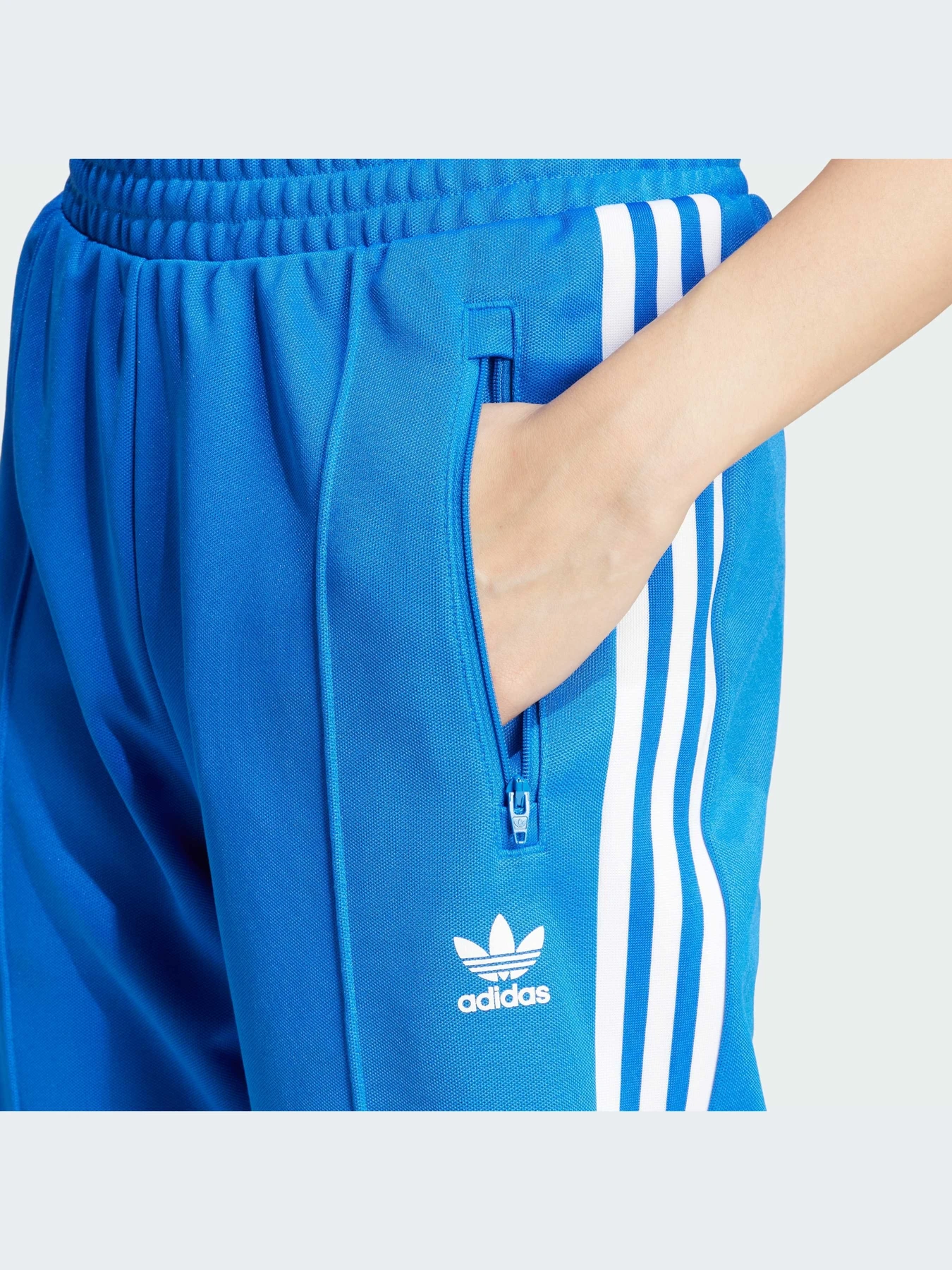 Брюки Adidas модель IY2228-KZ Брюки Adidas модель IY2228-KZ Фото