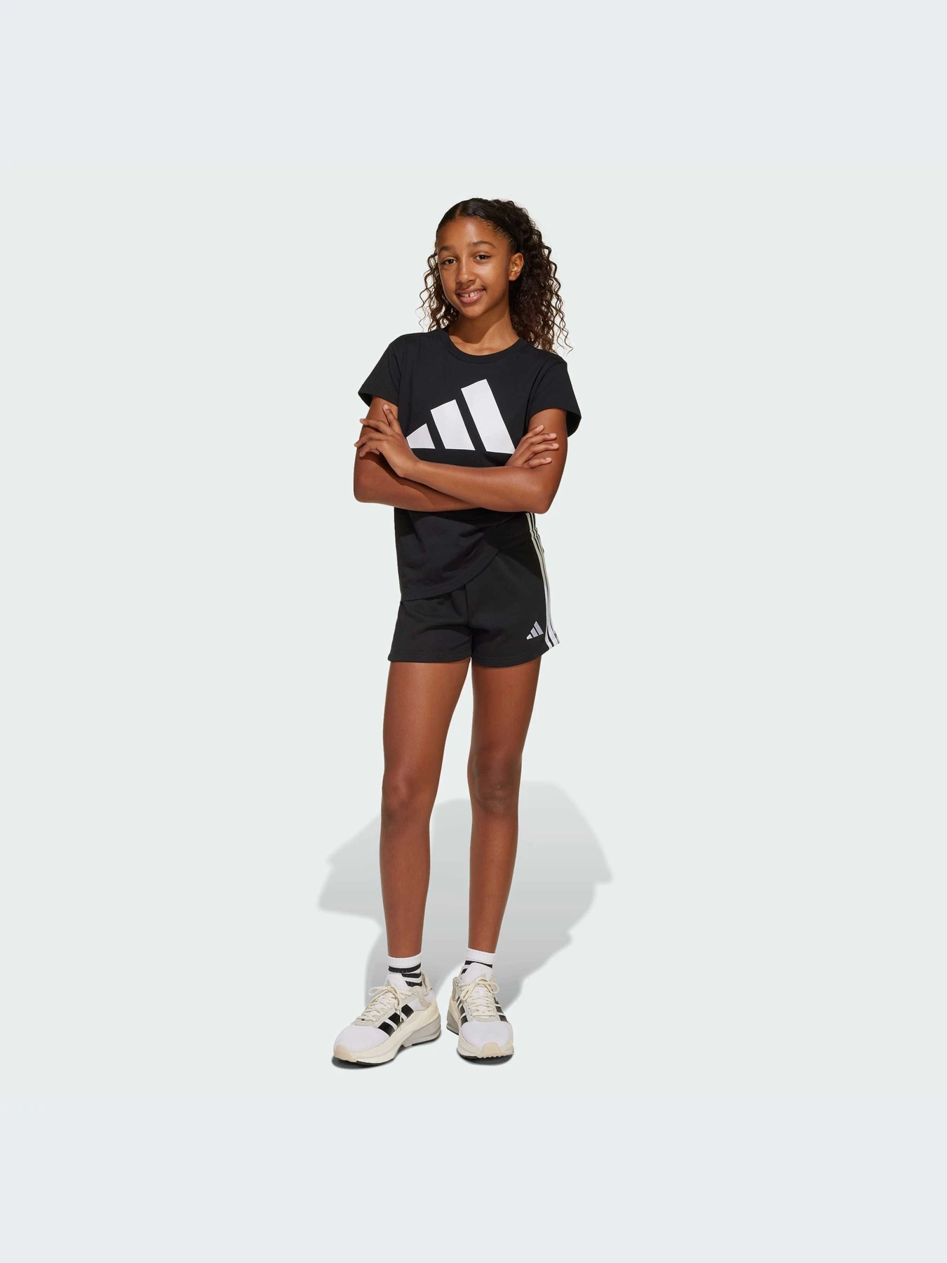 Шорты Adidas модель JJ3386-KZ Шорты Adidas модель JJ3386-KZ Фото