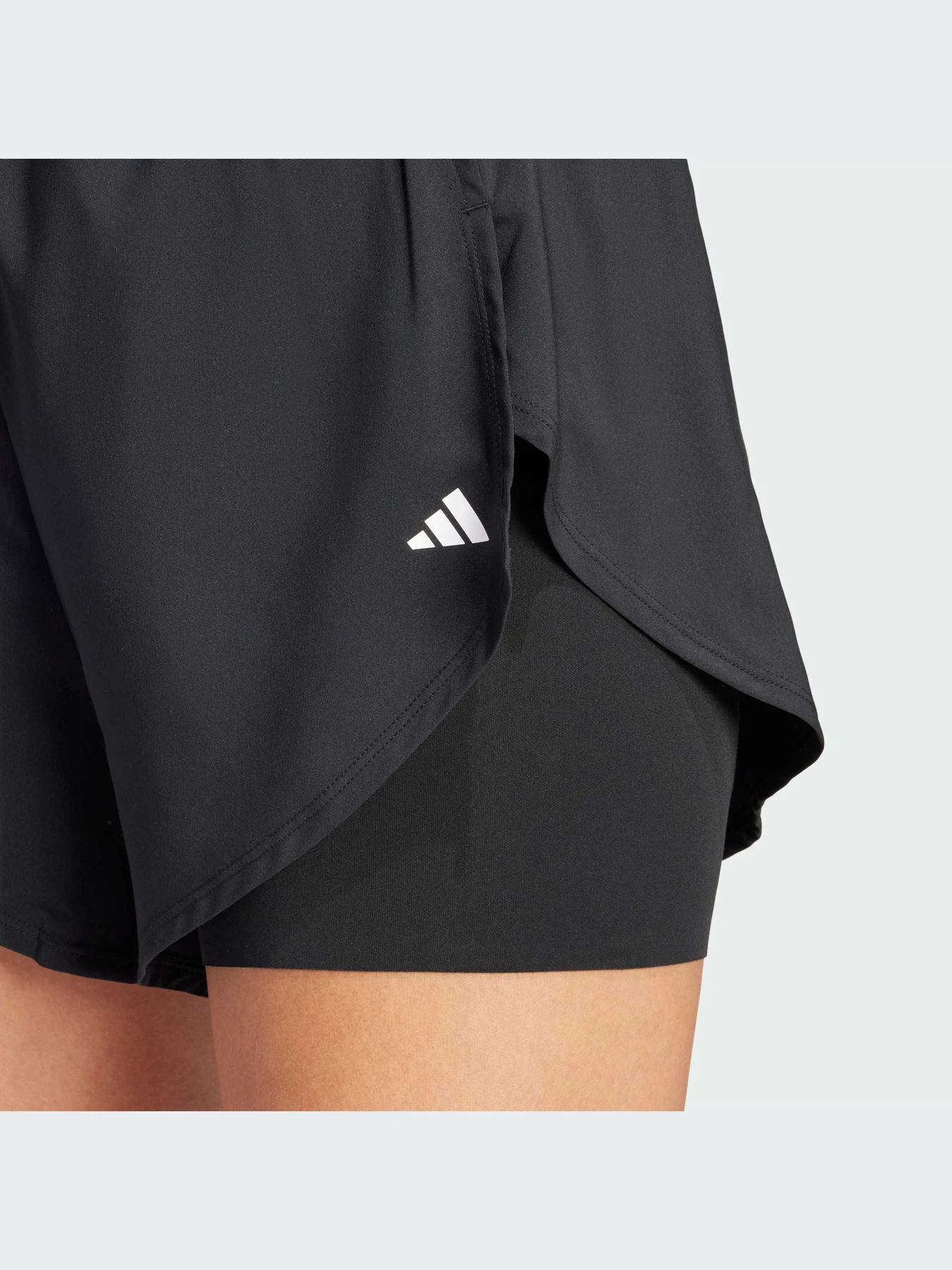 Шорты Adidas модель IQ2655-KZ Шорты Adidas модель IQ2655-KZ Фото
