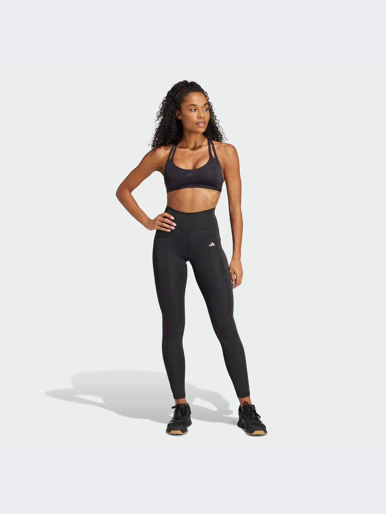 Футболки и поло Adidas модель IW8670-KZ Футболки и поло Adidas модель IW8670-KZ Фото