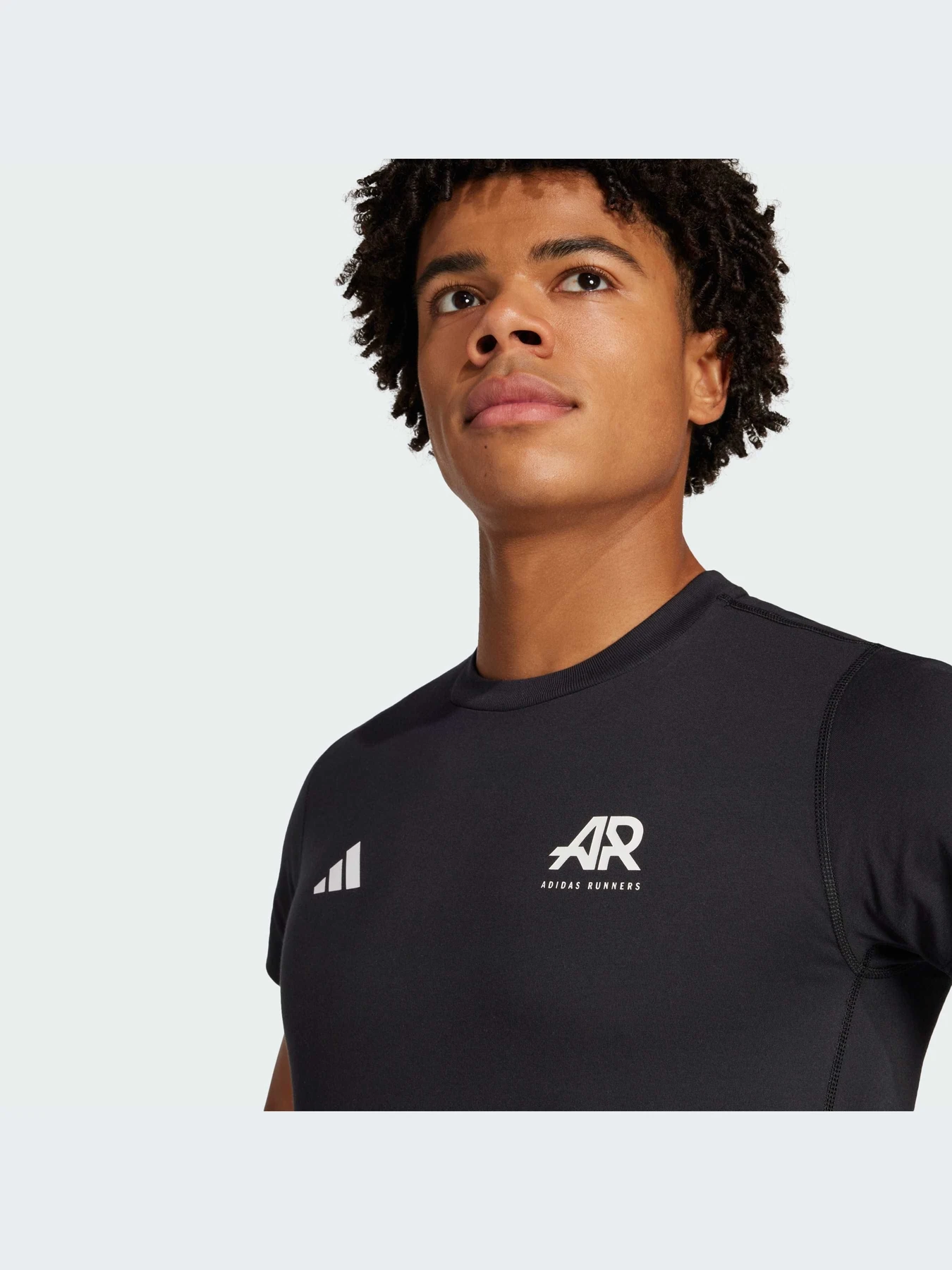 Футболки и поло Adidas модель JC7366-KZ Футболки и поло Adidas модель JC7366-KZ Фото