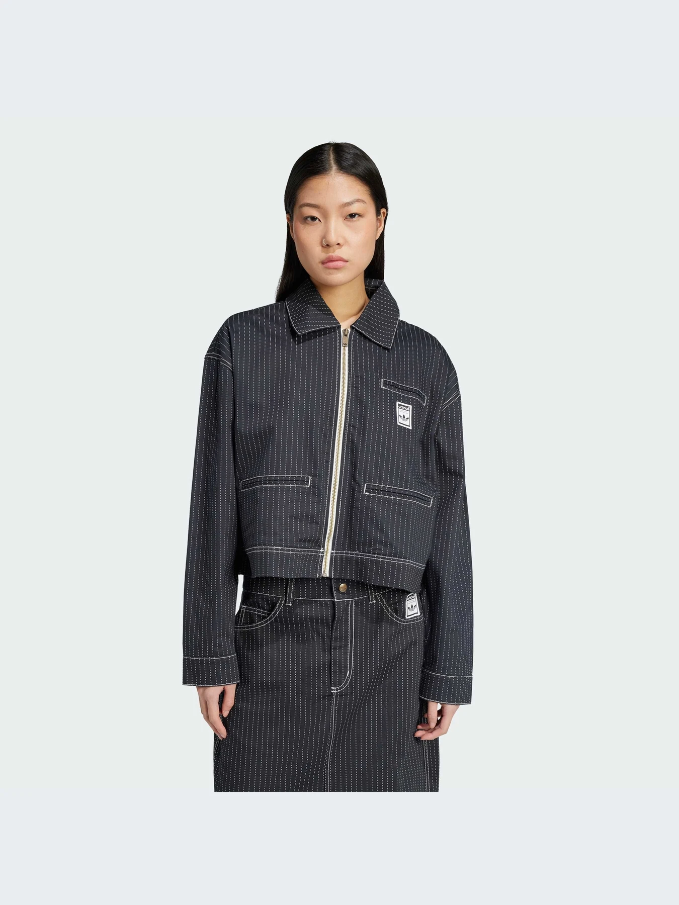 Куртки и дубленки Adidas Graphics модель JJ3141-KZ Куртки и дубленки Adidas Graphics модель JJ3141-KZ Фото