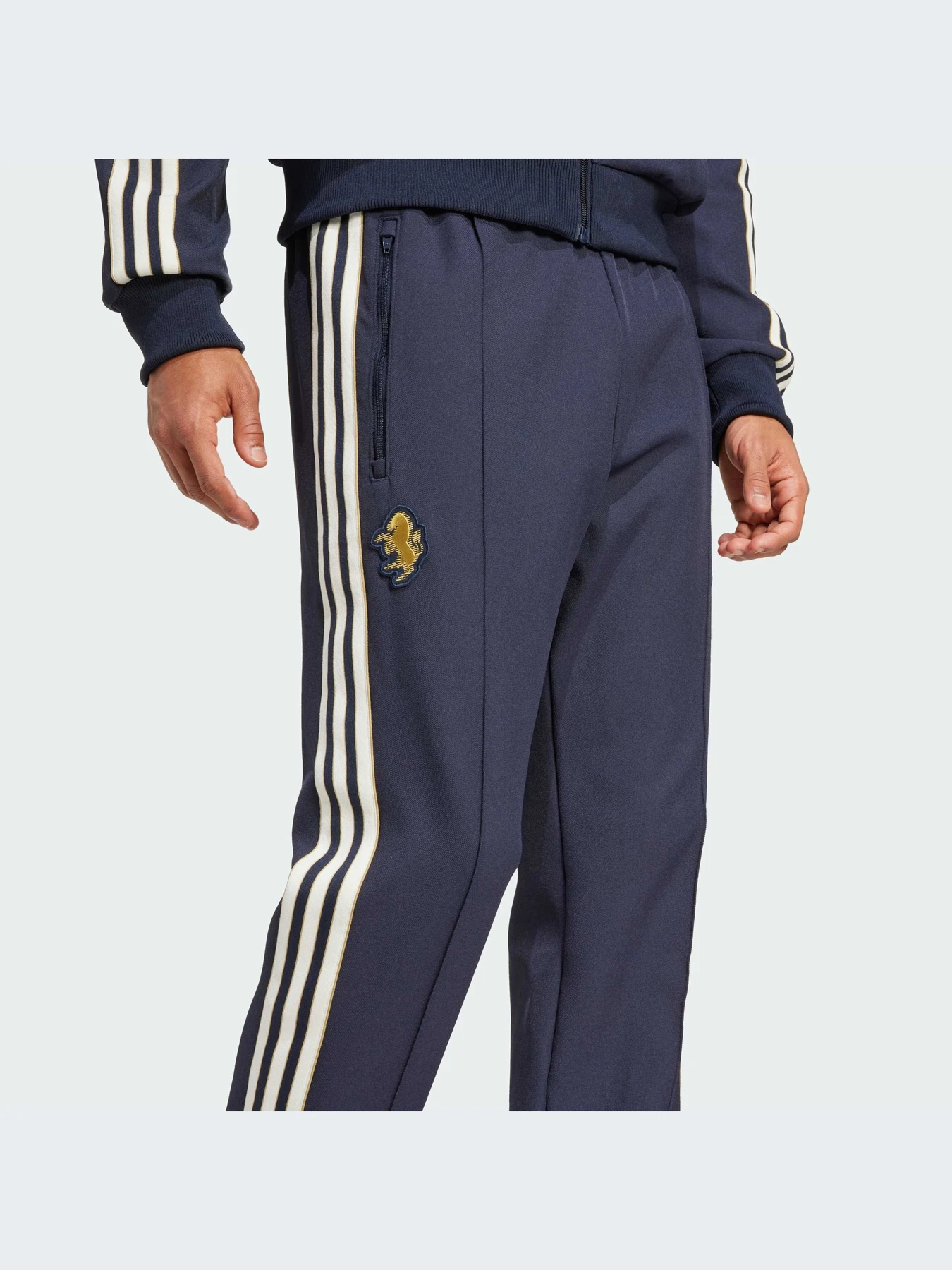 Брюки Adidas модель JF0457-KZ Брюки Adidas модель JF0457-KZ Фото